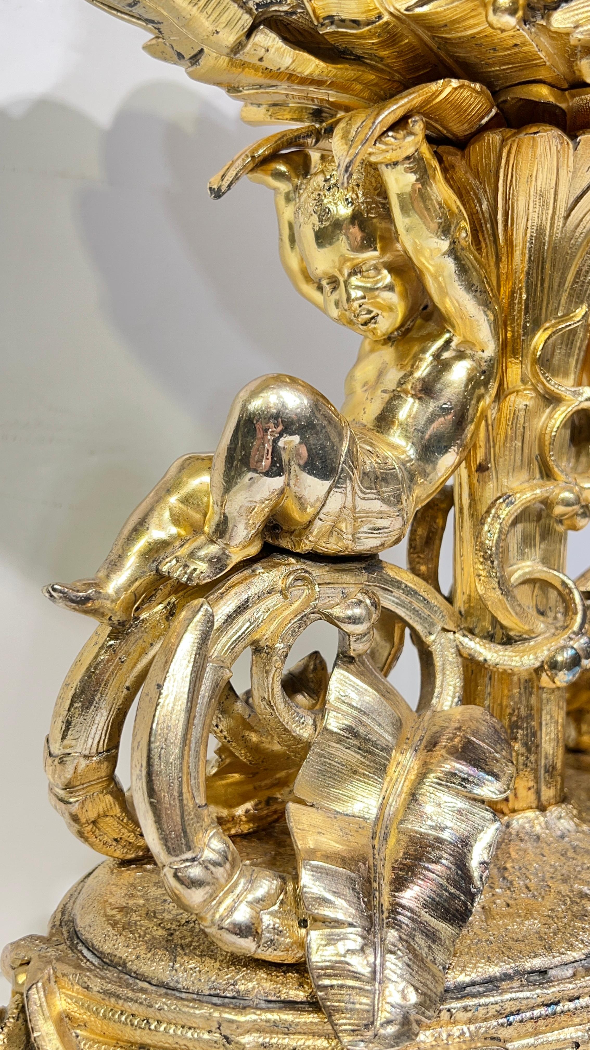 Francese French 19 century Neoclassical Gilt Bronze Centerpiece Bowl in vendita