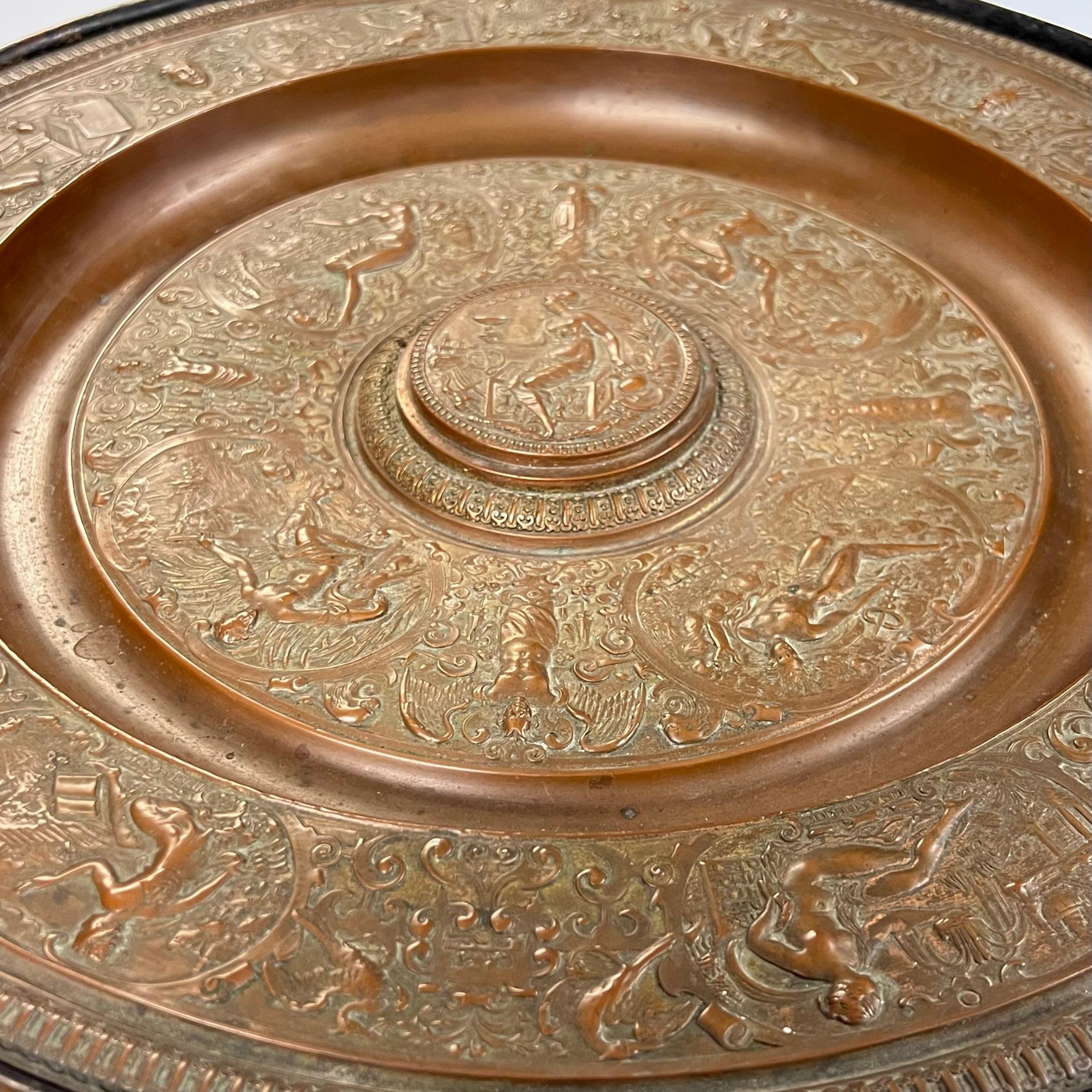 Französisch 19 Jahrhundert Neoklassische Runde Bronze und Chrom Tripod Stand im Angebot 10