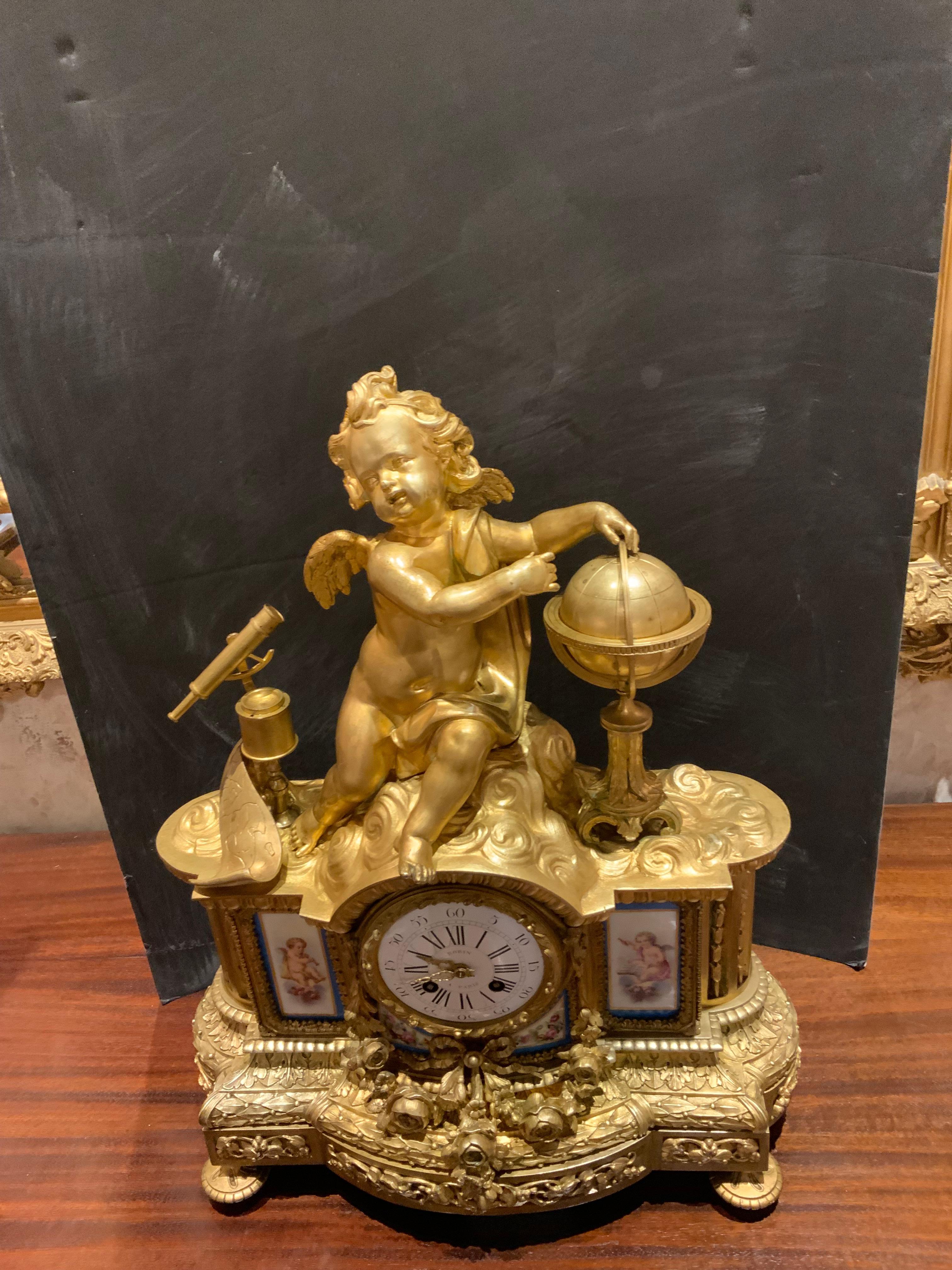 French 19 th c. Bronze dore and porcelain clock In Excellent Condition For Sale In Houston, TX