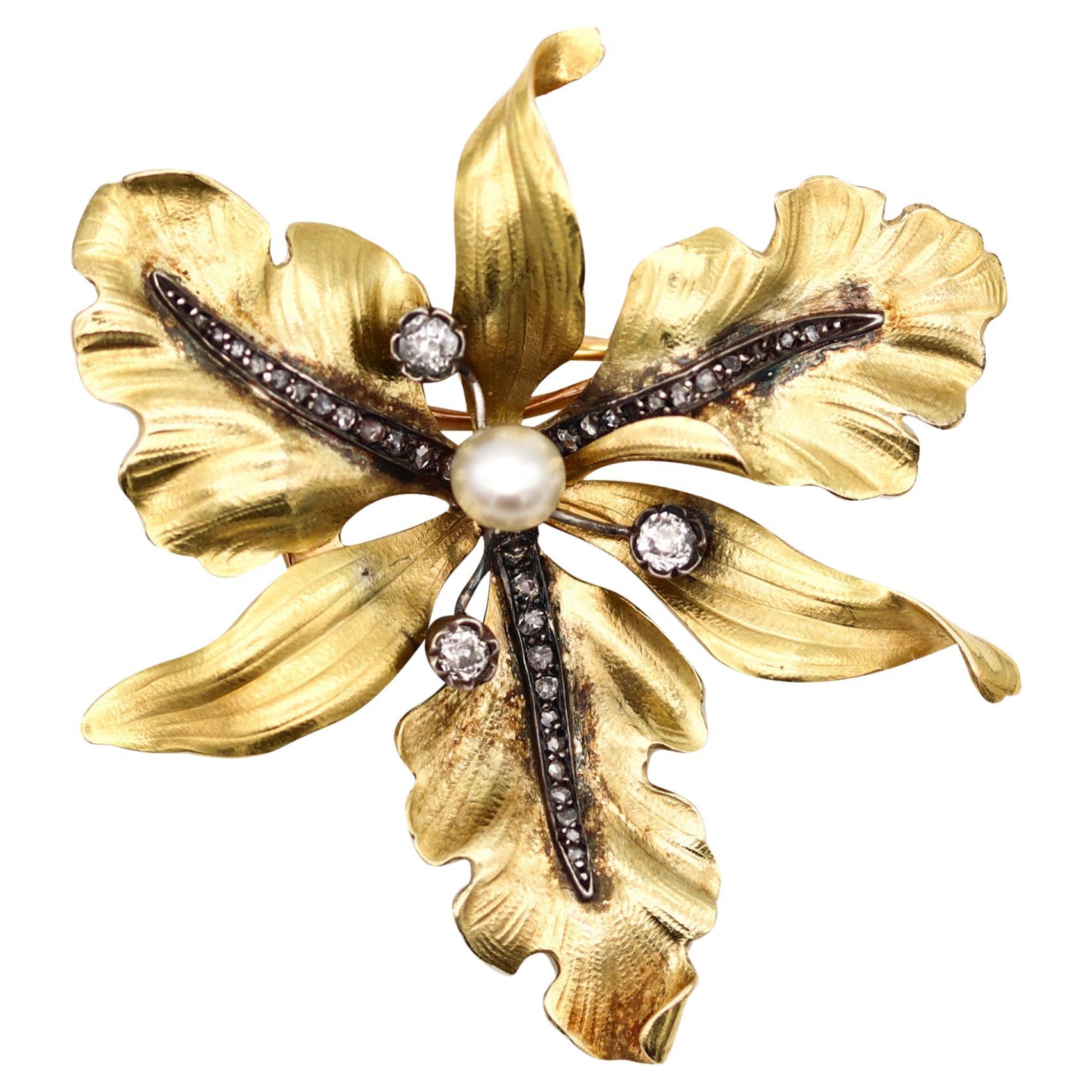 Broche pendentif Art nouveau français 1900 orchidée en 18 carats avec diamants et perles