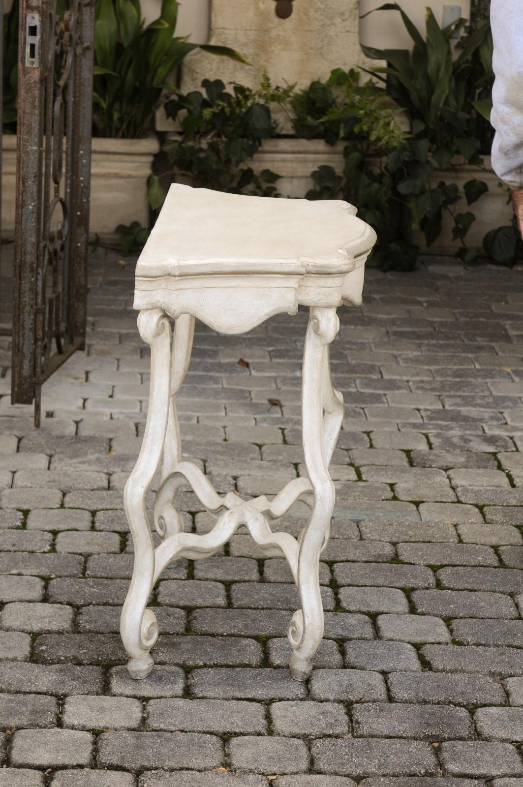 French 1900 Rococo Style Painted Console Table with Scrolling Legs and Stretcher For Sale 1