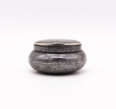 French 1900 Round Bombe Snuff Box with Niello Checkerboard Design in .900 Silver