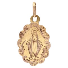 French 1900s 18 Karat Rose Gold Polylobed Virgin Mary Miraculous Medal
