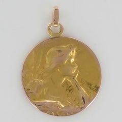 French 1900s 18 Karat Rose Gold Portrait of a Woman Medal