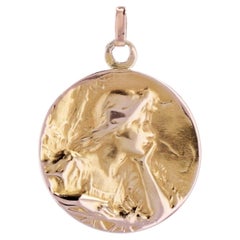 French 1900s 18 Karat Rose Gold Portrait of a Woman Medal