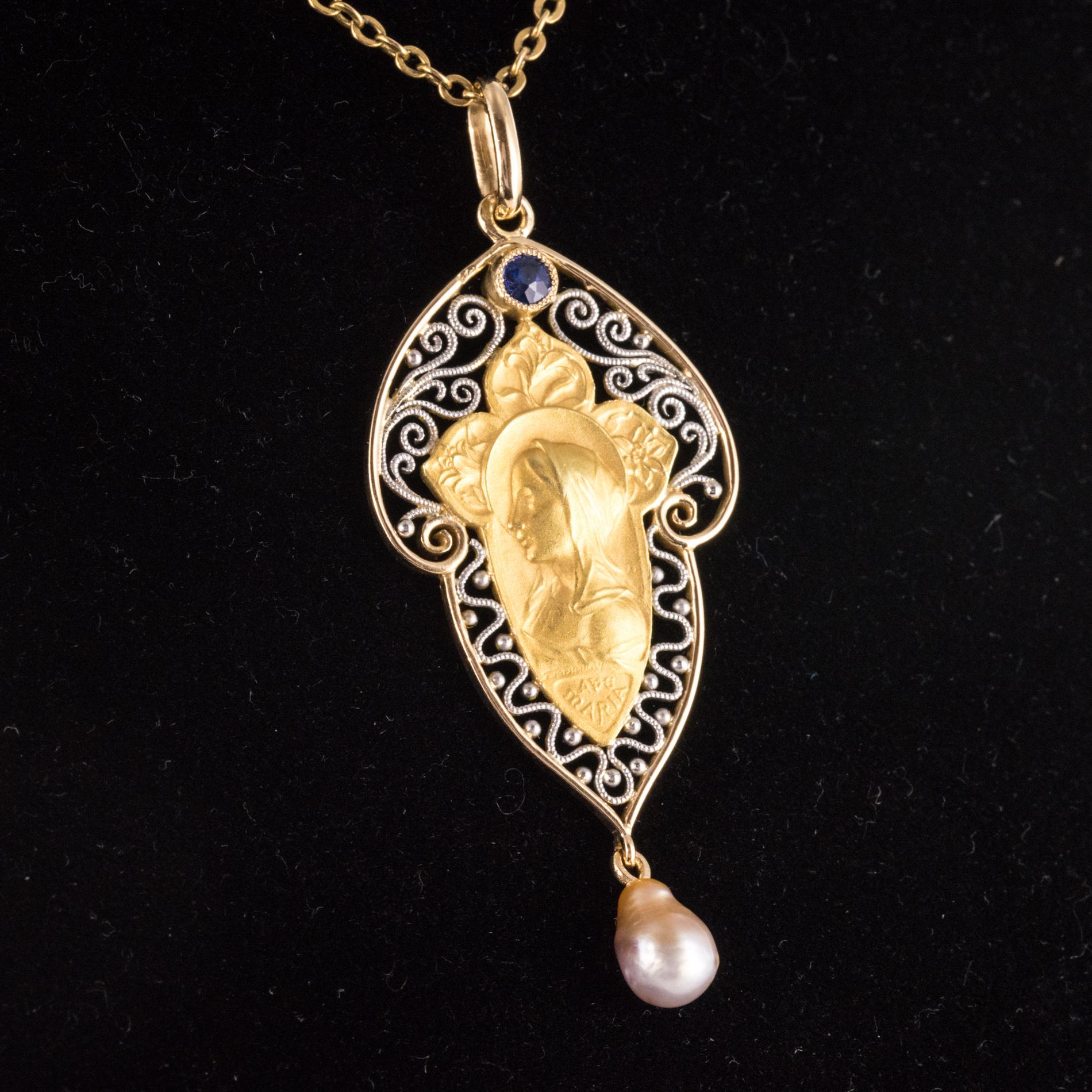 French 1900s 18 Karat Yellow White Gold Sapphire Natural Pearl Virgin Pendant For Sale 2