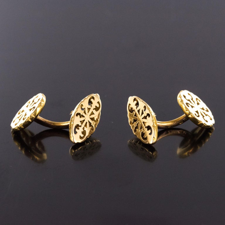 French 1900s 18 Karat Yellow Gold Antique Cufflinks For Sale at 1stDibs