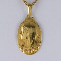 Médaille des roses vierges en or jaune 18 carats datant des années 1900