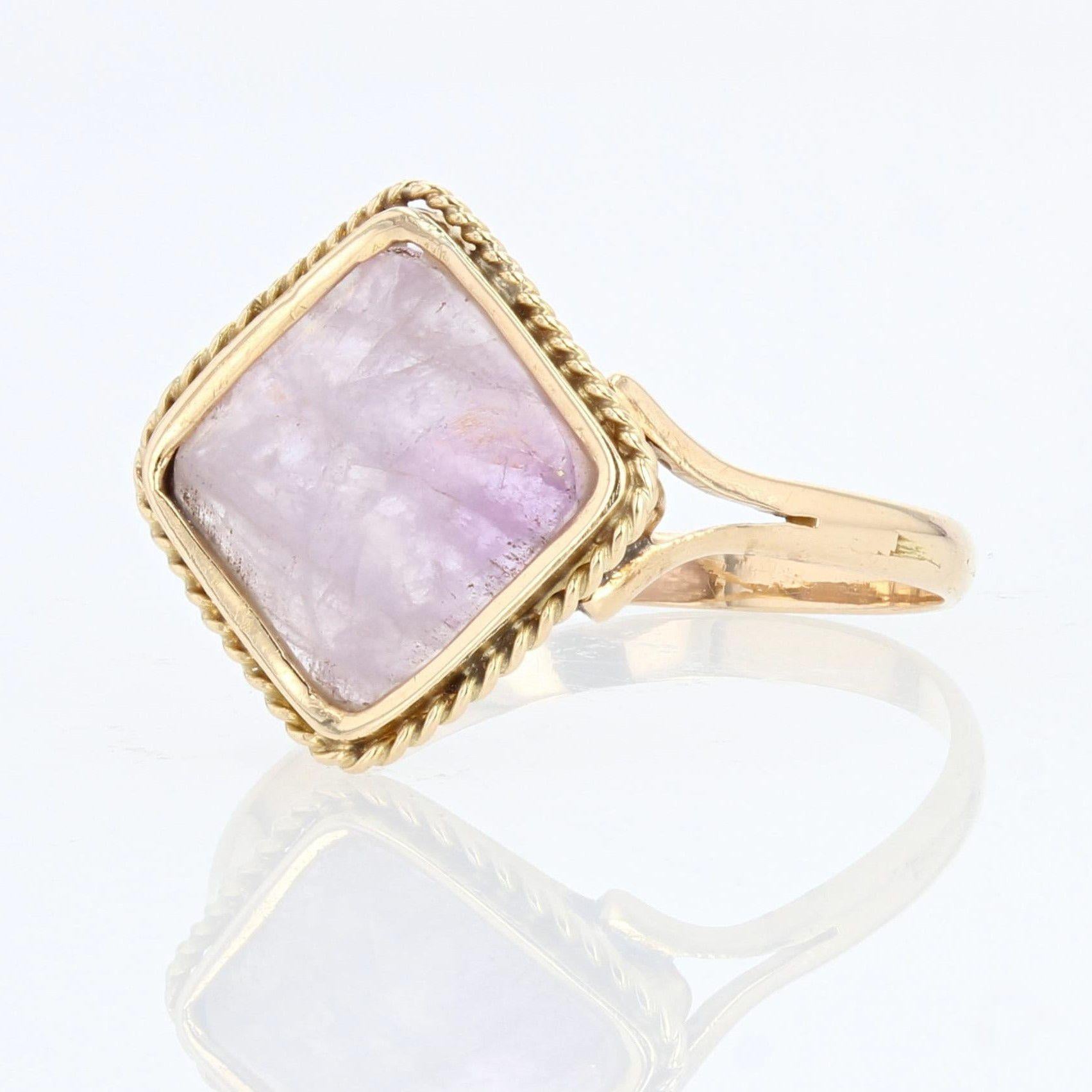Belle Époque French 1900s Amethyst 18 Karat Yellow Gold Ring For Sale