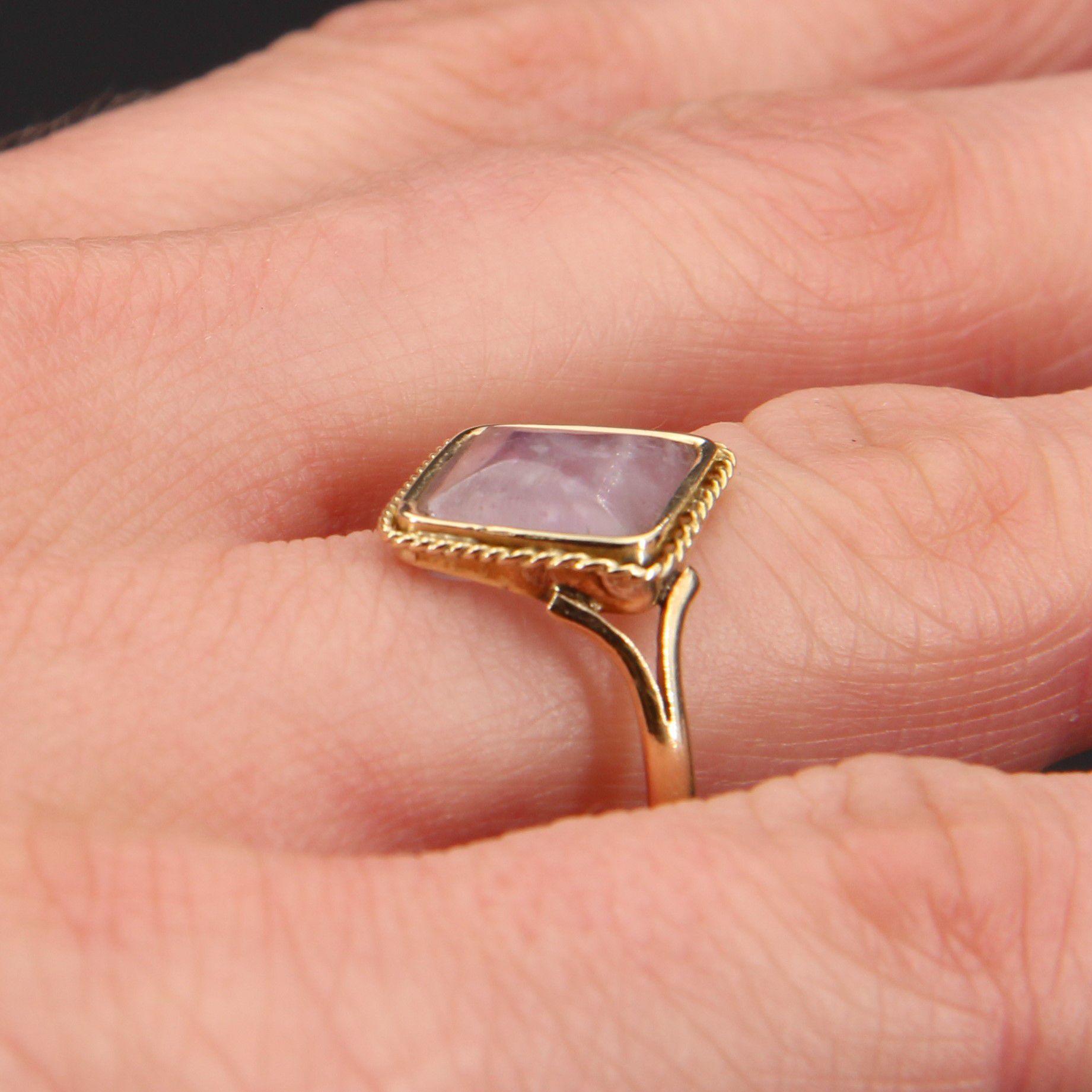 French 1900s Amethyst 18 Karat Yellow Gold Ring For Sale 2