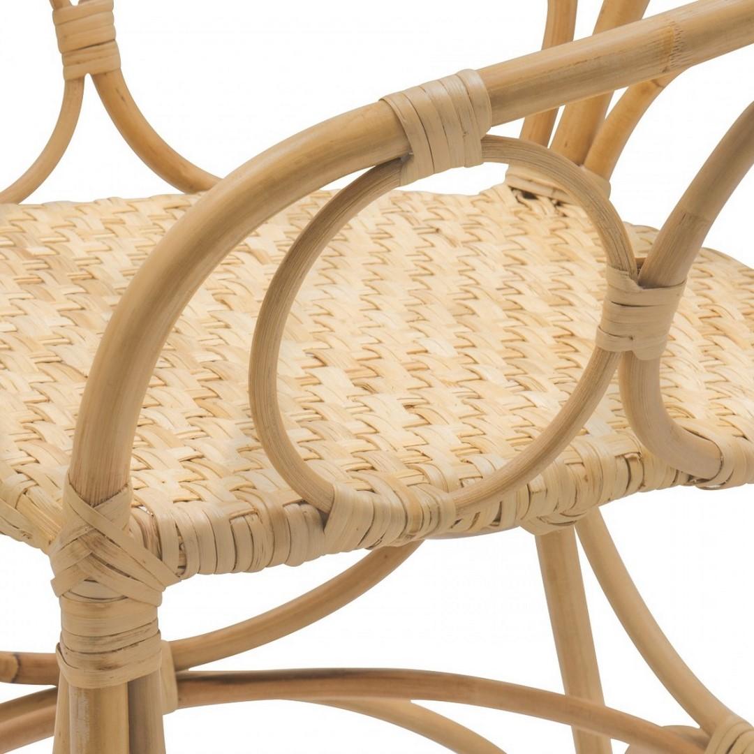 French Bistro Design style rattan and wicker chair composed of an all rattan structure adorned with handbraided wicker seat. It will be perfect in your terrace, your garden, near the swimming pool and around the dining table.
