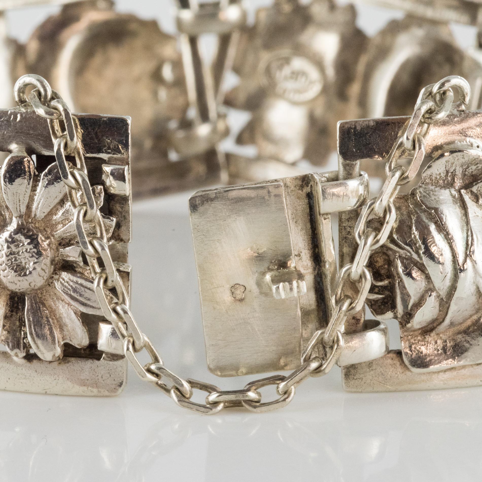French 1900s Belle Époque Flowers Silver Bracelet For Sale 5