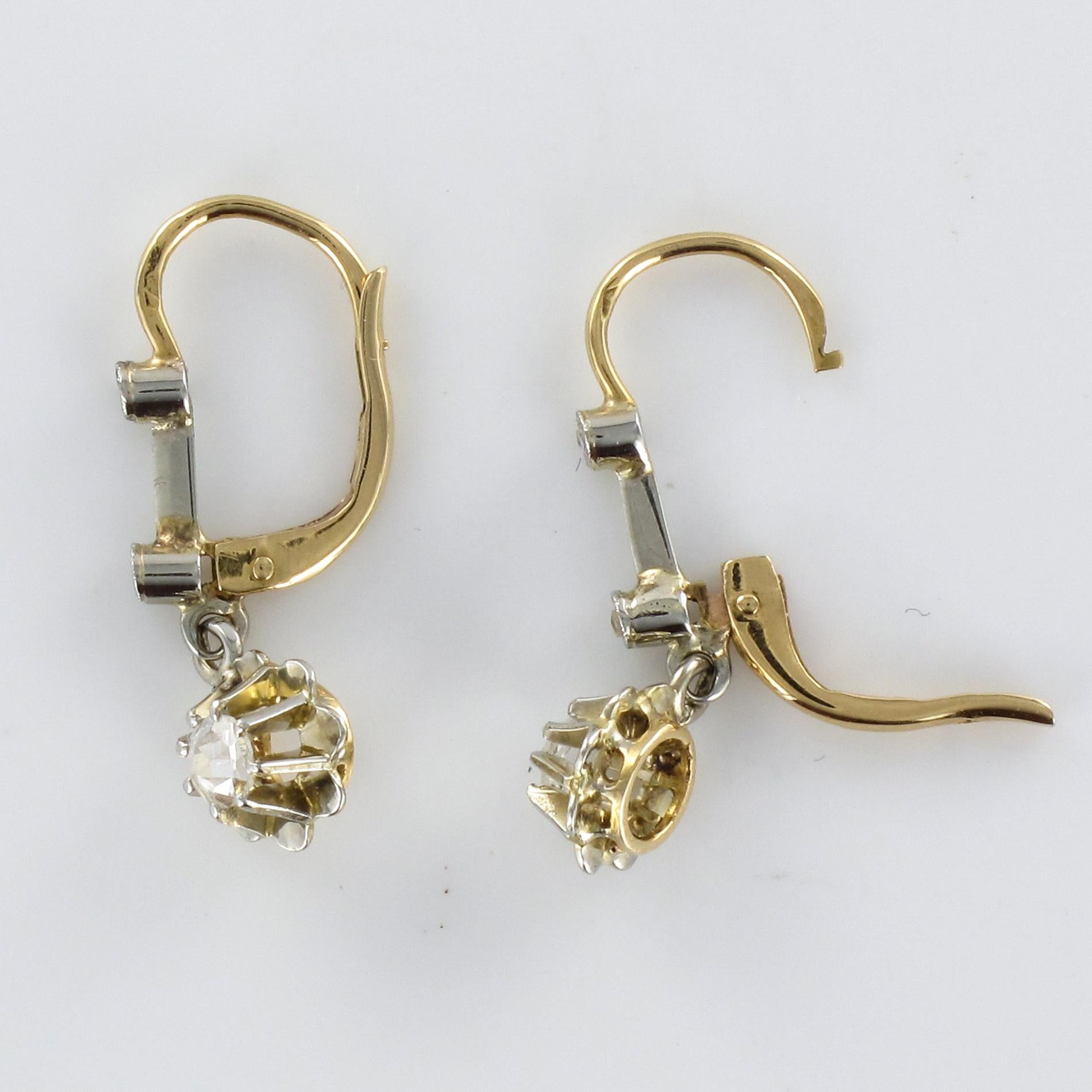 French 1900s Belle Epoque Rose Cut Diamond 18 Karat Yellow Gold Dangle Earrings For Sale 3