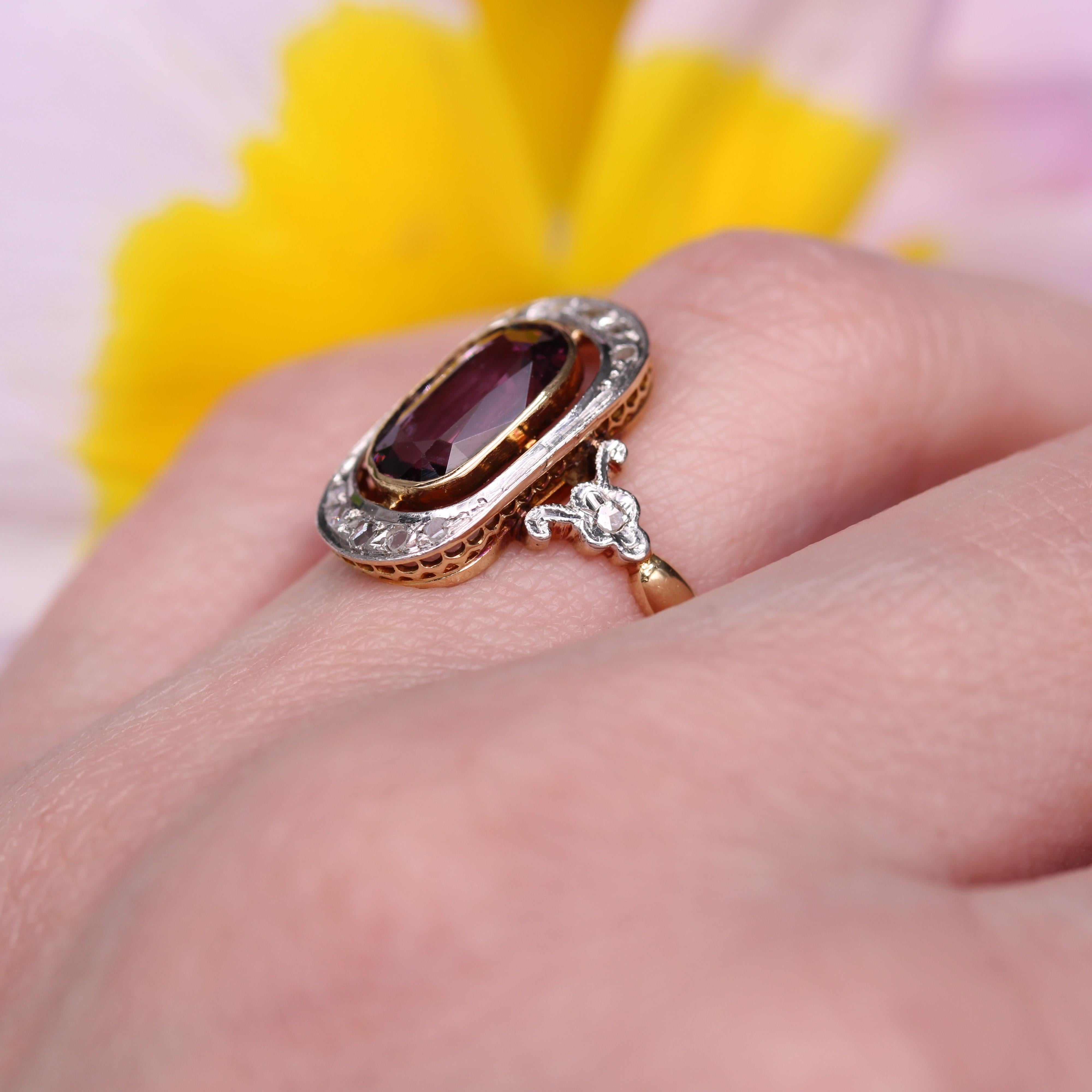 French 1900s Belle Epoque Violet Spinel Diamonds 18 Karat Yellow Gold Ring For Sale 8