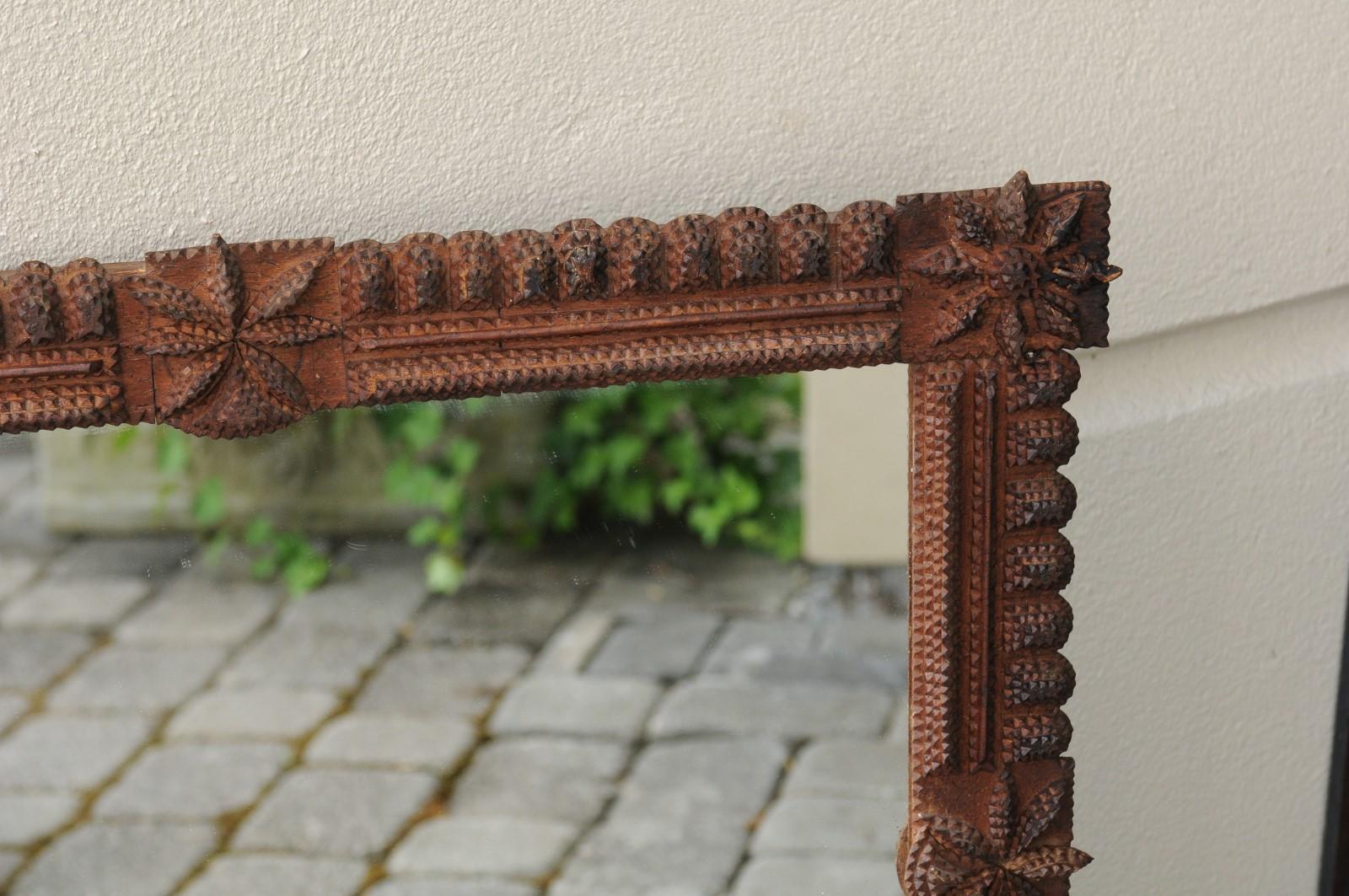 French 1900s Carved Tramp Art Mirror with Star Motifs and Protruding Corners 1