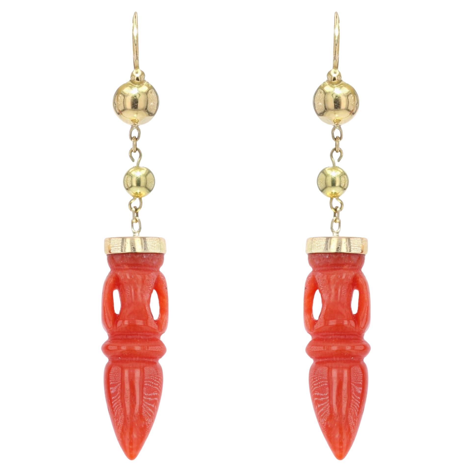 French 1900s Coral Amphora 18 Karat Yellow Gold Dangle Earrings