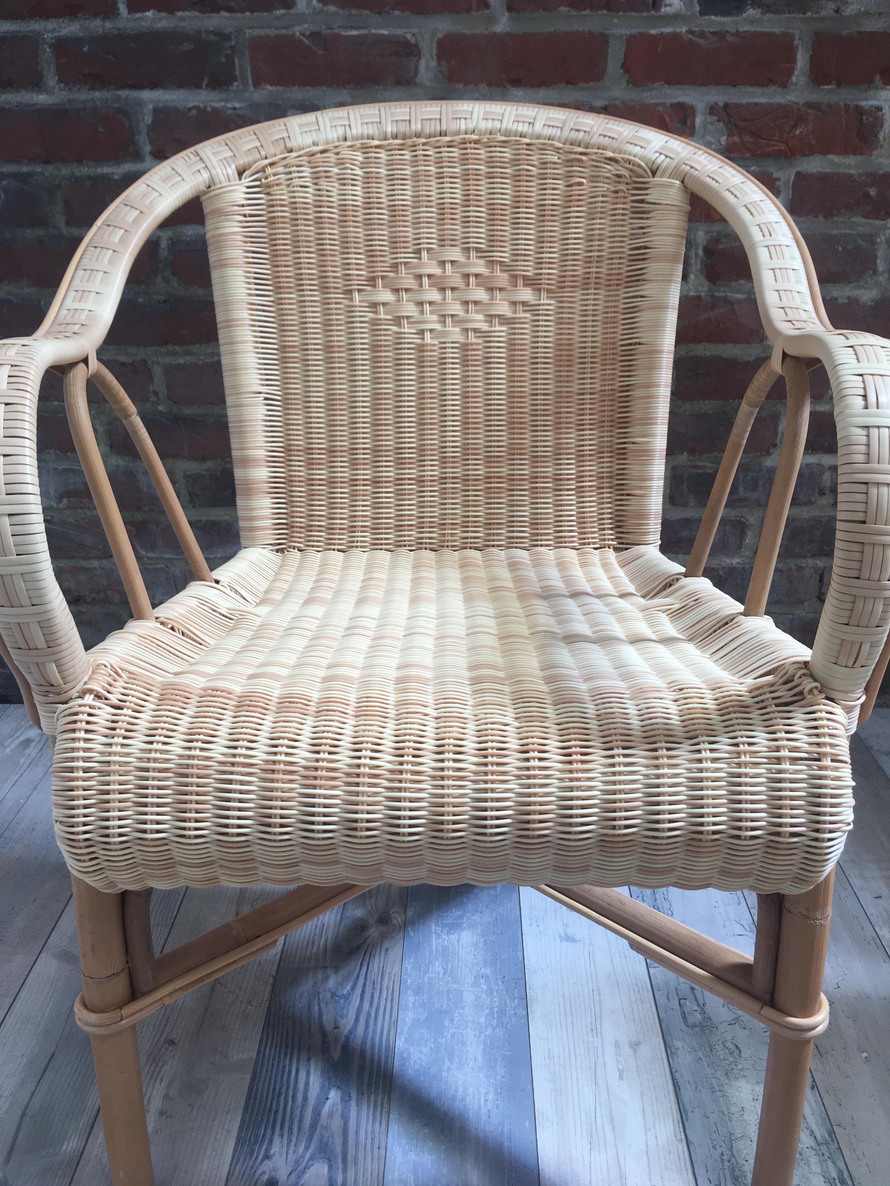 French 1900s Design Bistro Rattan and Braided Resin Rattan Effect Outdoor Chair For Sale 2