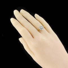 French 1900s Diamond 18 Karat Yellow Gold Cluster Ring