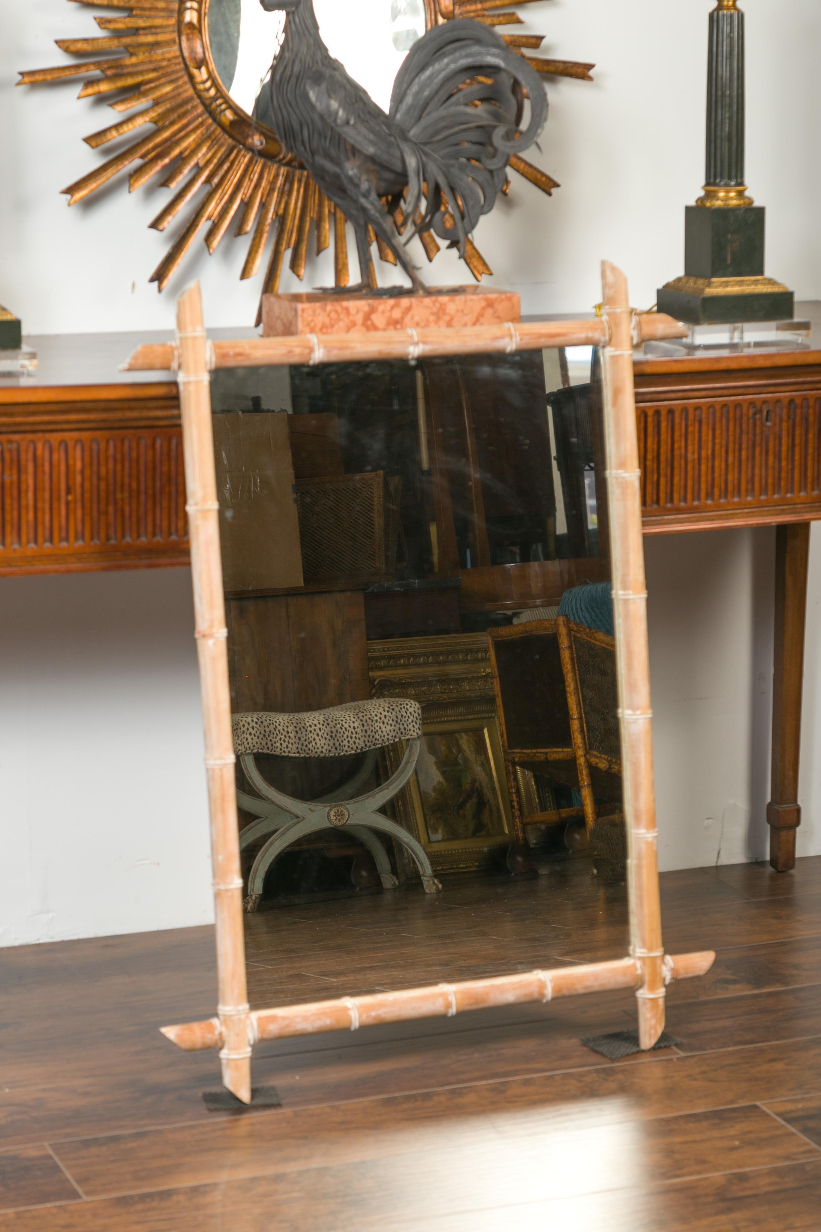 French 1900s Dry Scraped Faux Bamboo Walnut Mirror with Protruding Corners In Good Condition In Atlanta, GA
