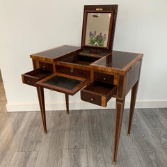 French 1900s Mahogany and Tulipwood Vanity Table with Hinged Top Mirror