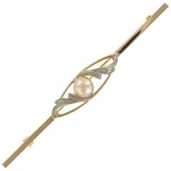 Antique French 1900s Natural Pearl 18 Karat Yellow White Gold Bar Brooch