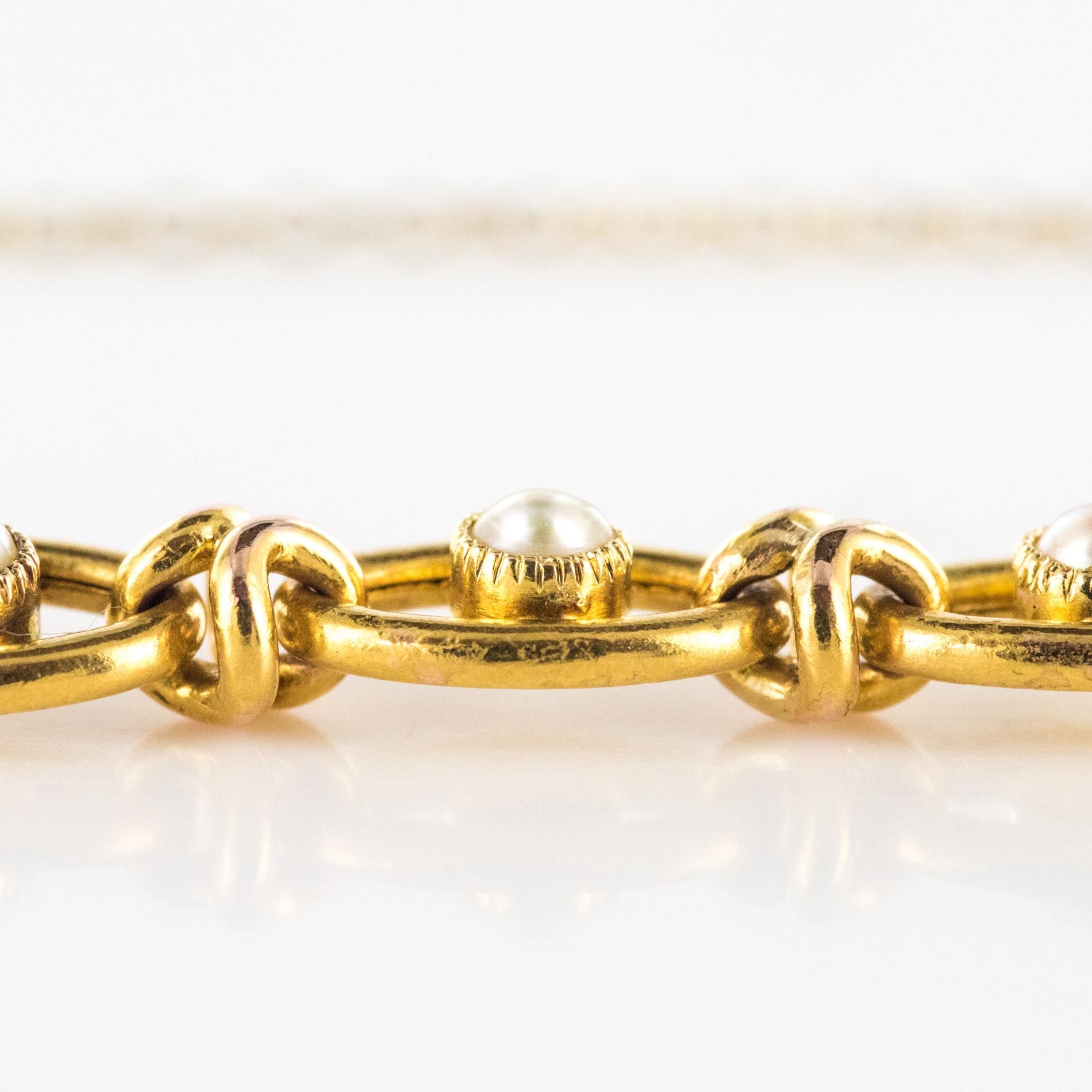 Belle Époque French 1900s Natural Pearl 18 Karat Yellow Gold Bracelet