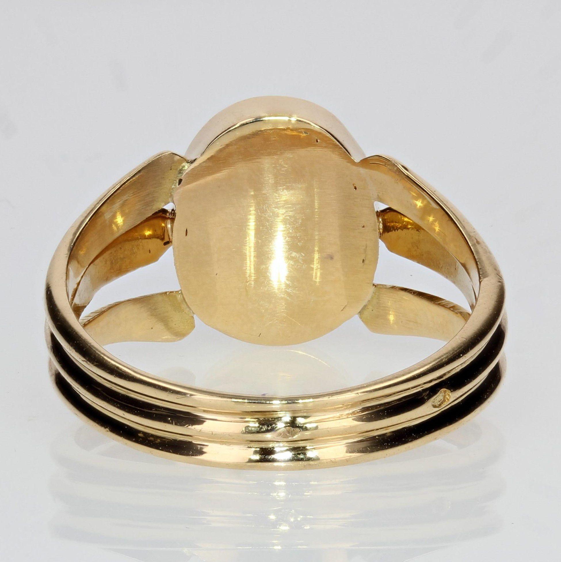 Women's French 1900s Opal 18 Karat Yellow Gold Openwork Ring