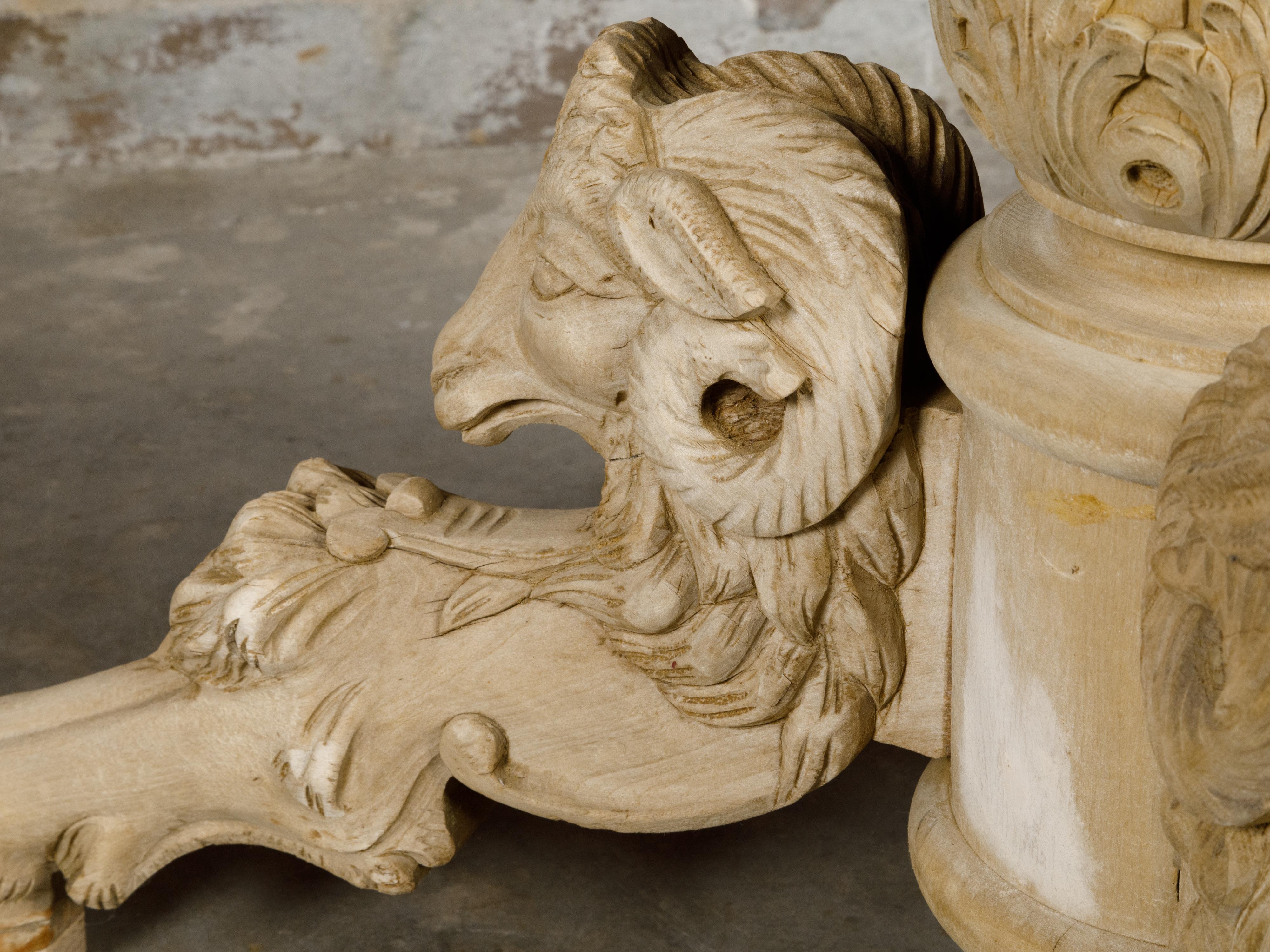 French 1900s Round Top Pedestal Table with Carved Rams' Heads and Scrollwork 1