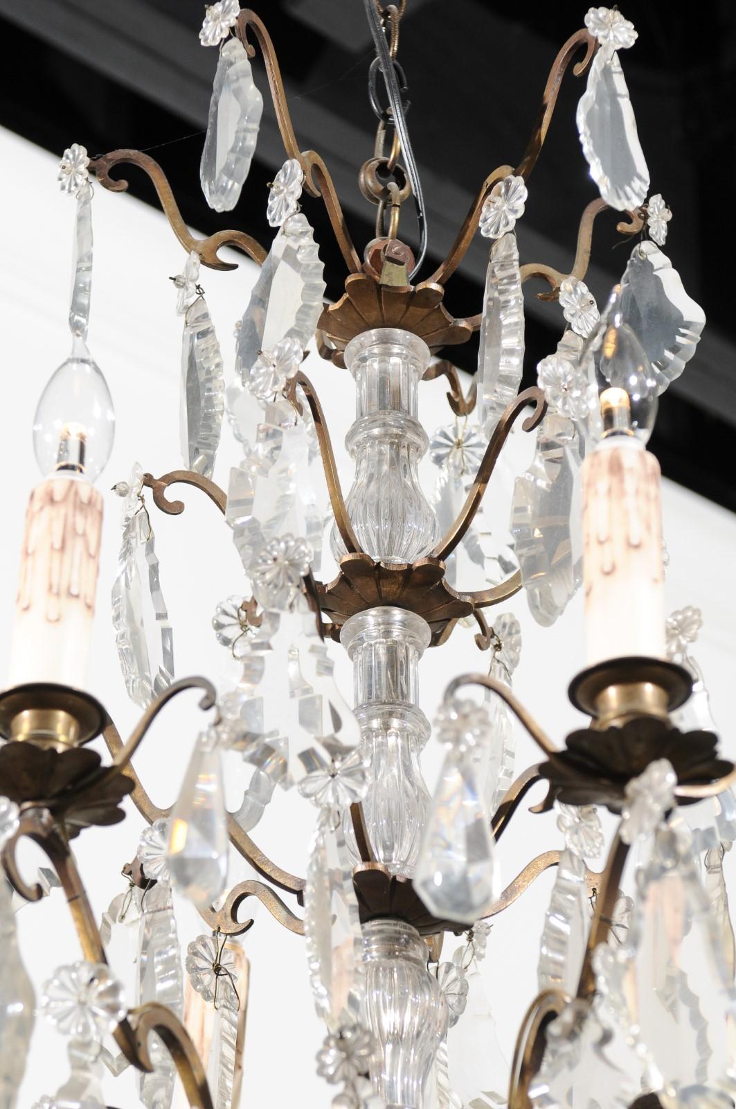 French 1900s Six-Light Crystal Chandelier with Brass Armature and Pendeloques 5