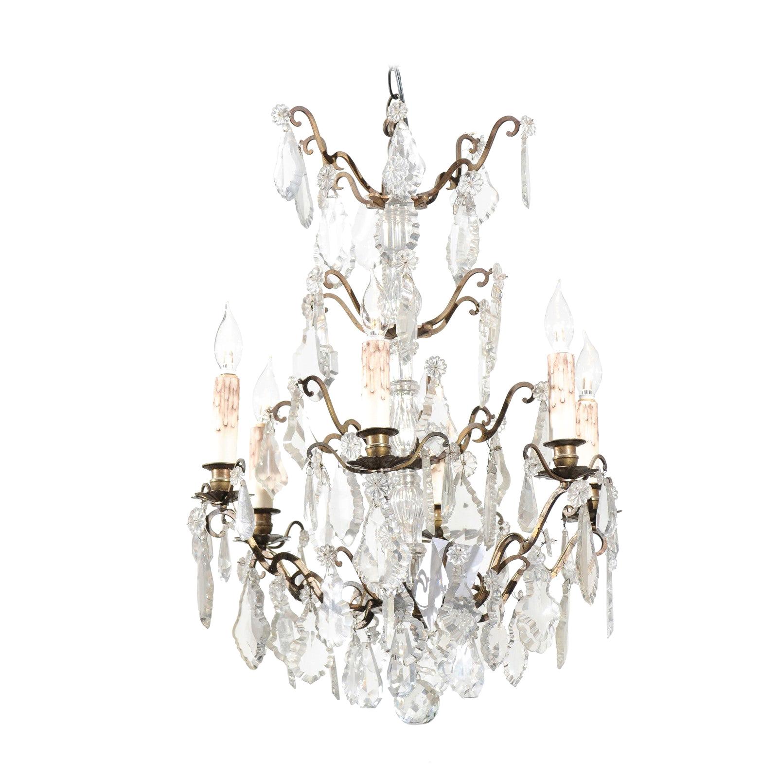 French 1900s Six-Light Crystal Chandelier with Brass Armature and Pendeloques