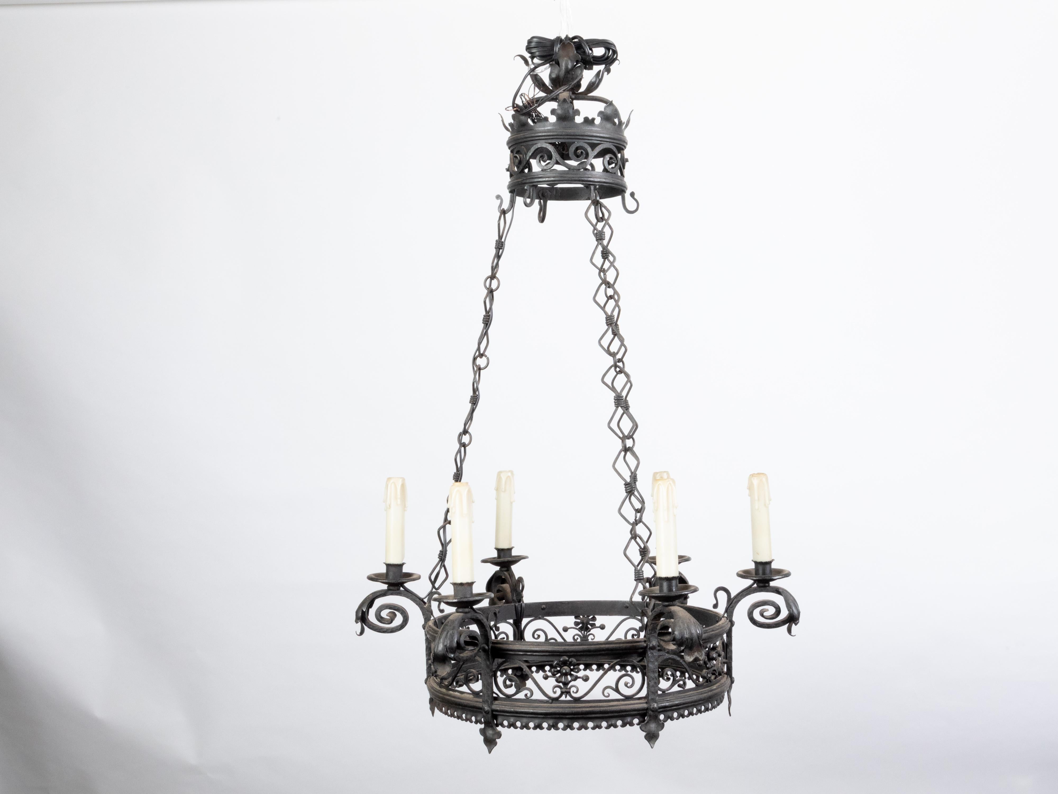 20th Century French 1900s Turn of the Century Iron Chandelier with Six Lights and Scrollwork For Sale