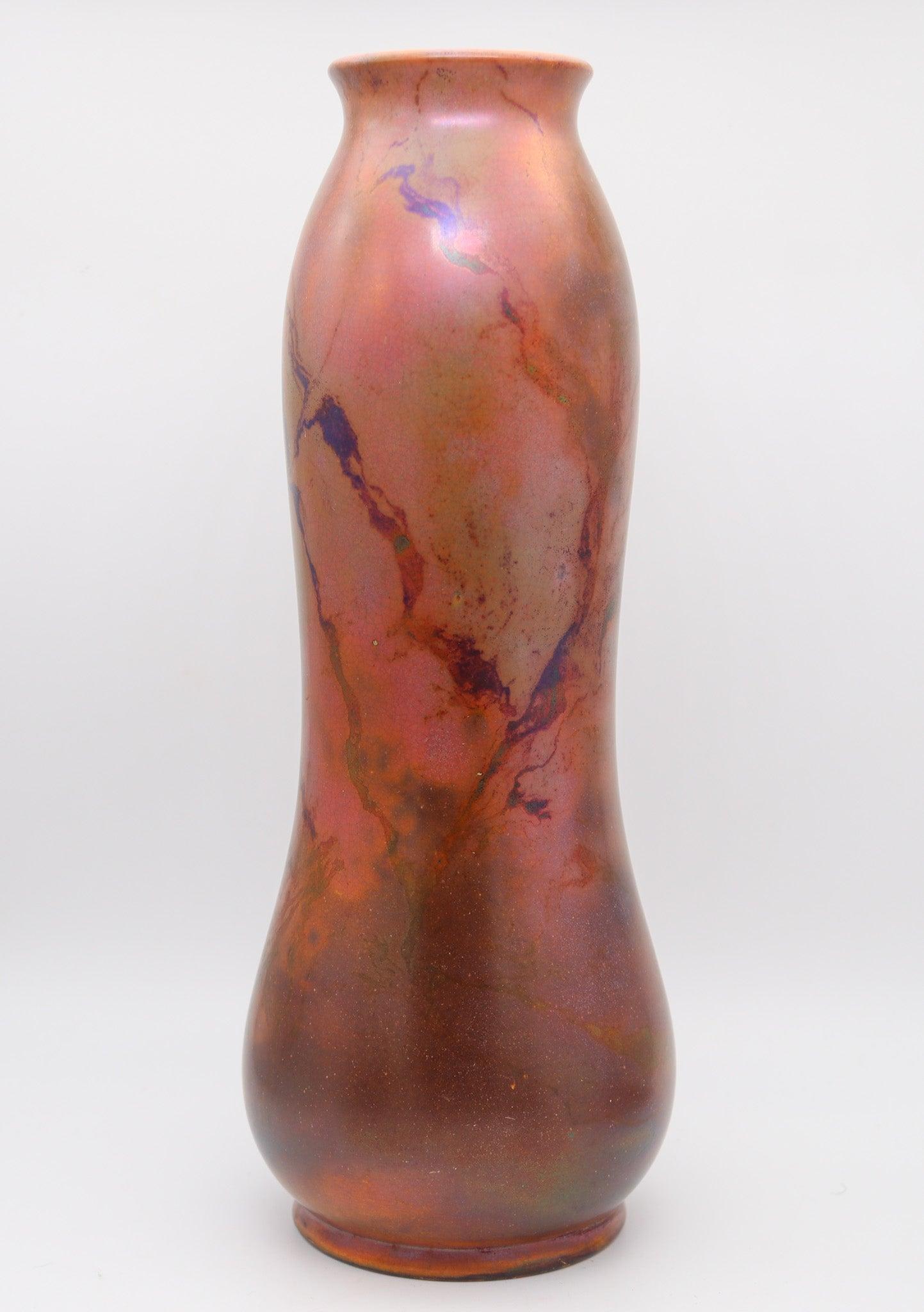 Art nouveau Vase balustre cabinet Art Nouveau FRANÇAIS 1910 en céramique émaillée cuivre en vente