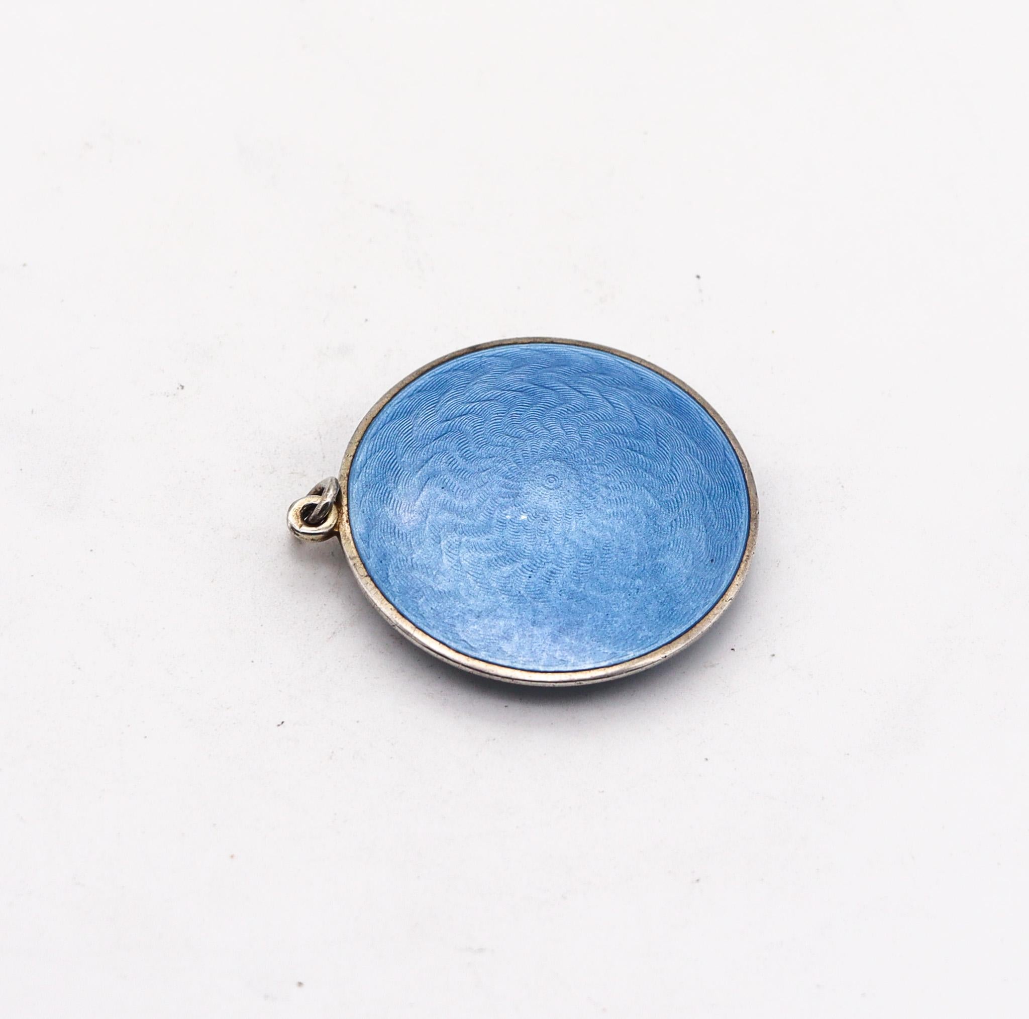 French 1910 Edwardian Blue Guilloche Enamel Pendant Locket 925 Sterling Silver In Excellent Condition For Sale In Miami, FL