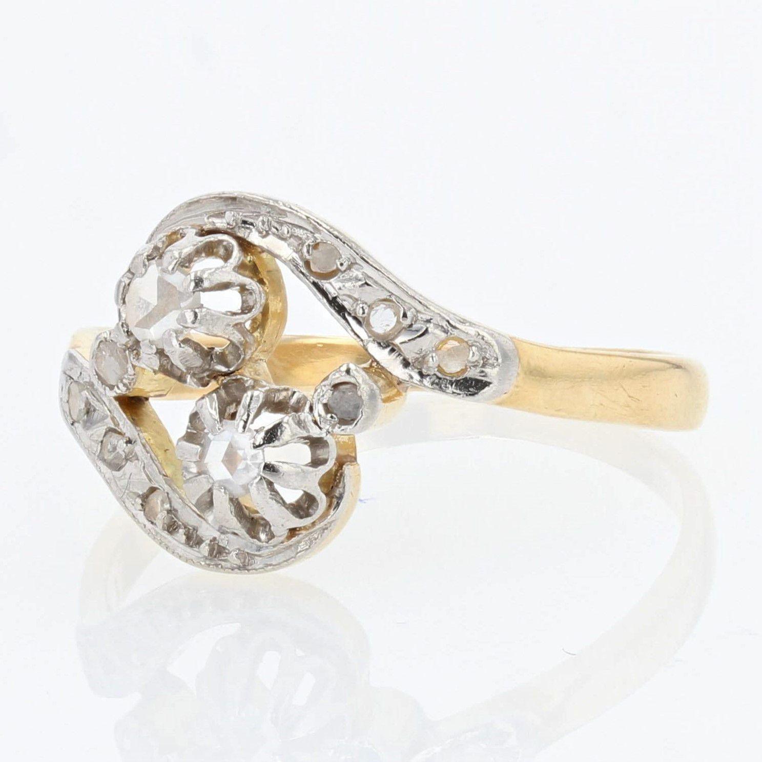 French 1910s Diamond 18 Karat Yellow Gold Platinum You and Me Ring In Good Condition In Poitiers, FR