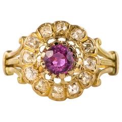 Antique French 1910s Pink Sapphire Diamonds 18 Karat Yellow Gold Daisy Ring