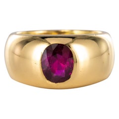 French 1911s No Heat Certified Burmese Ruby 18 Karat Yellow Gold Bangle Ring