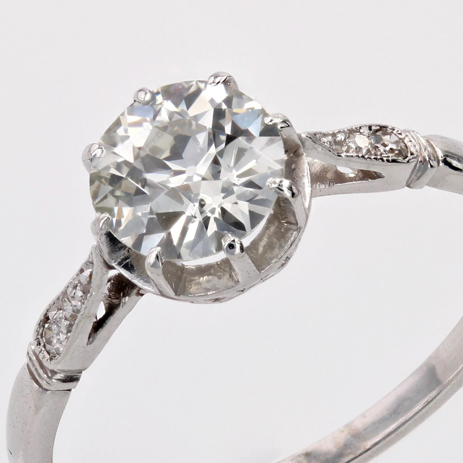 French 1920s 1.10 Carat Diamond Platinum Solitaire Ring 4