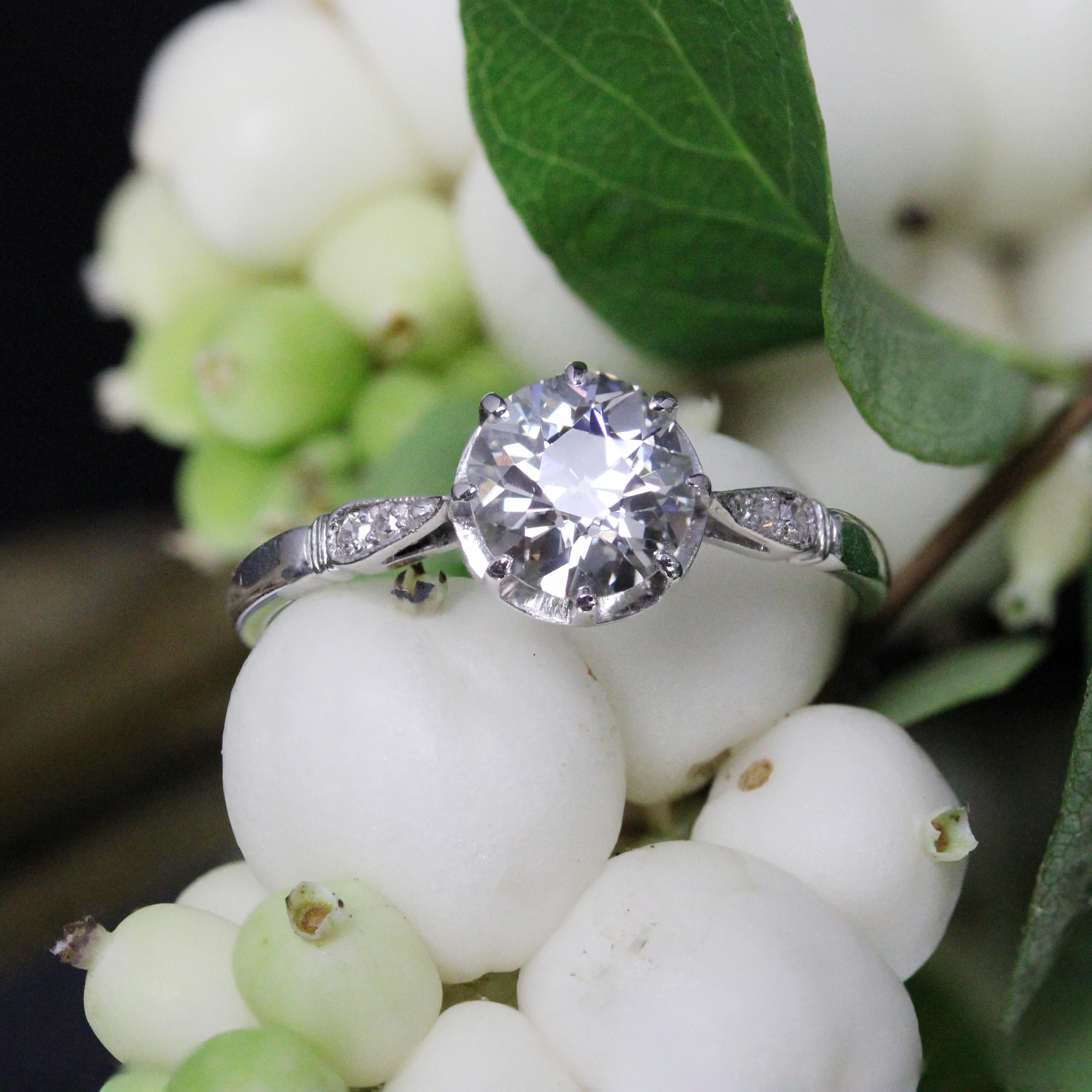 Art Deco French 1920s 1.10 Carat Diamond Platinum Solitaire Ring