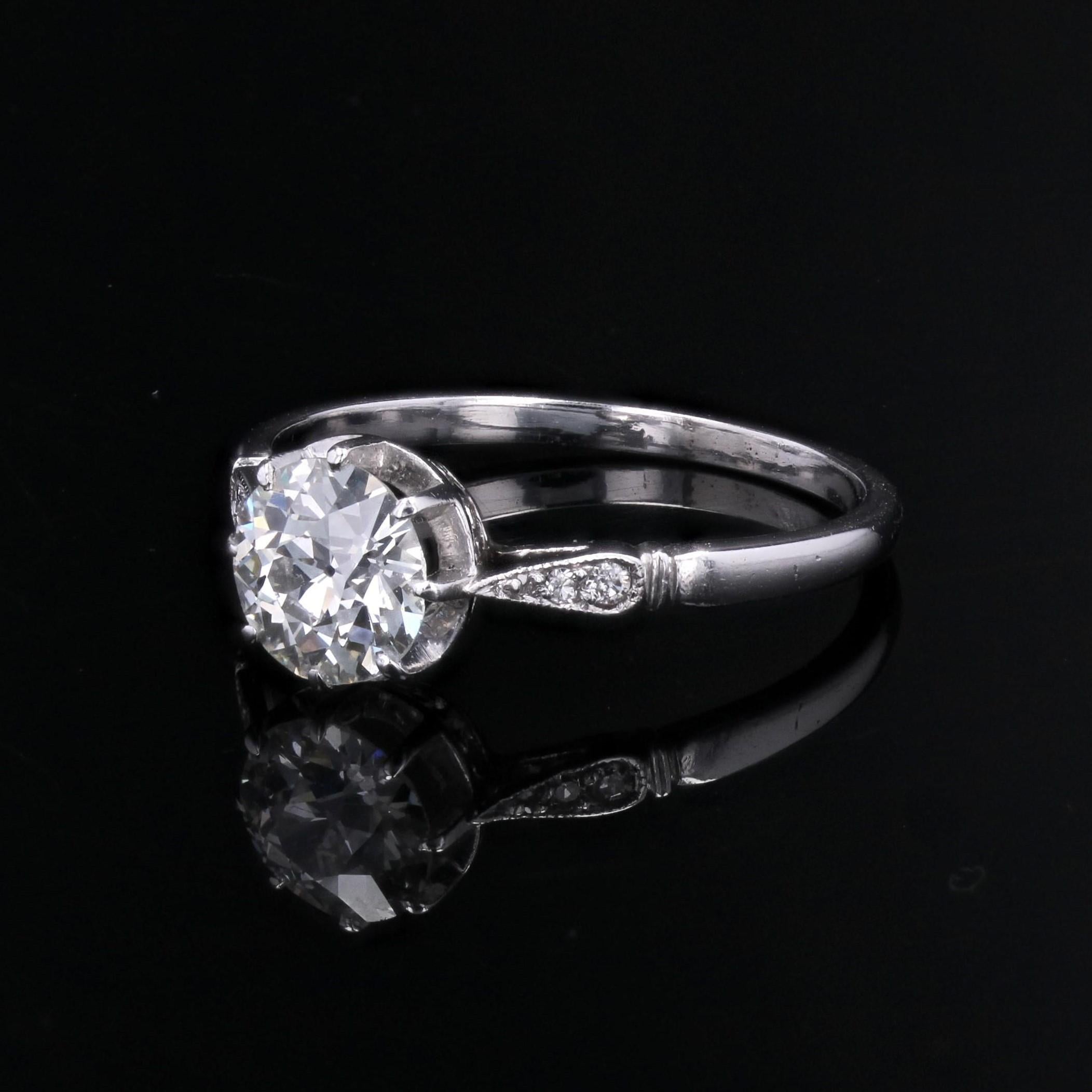 French 1920s 1.10 Carat Diamond Platinum Solitaire Ring 1