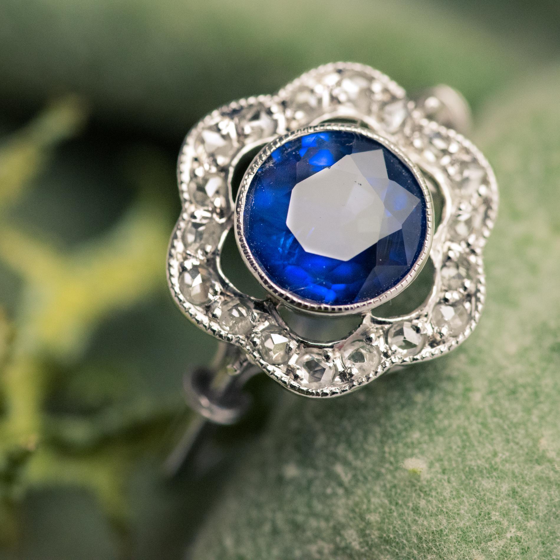 French 1920s Art Deco 1.23 Carat Sapphire Diamonds Platinum Ring 3
