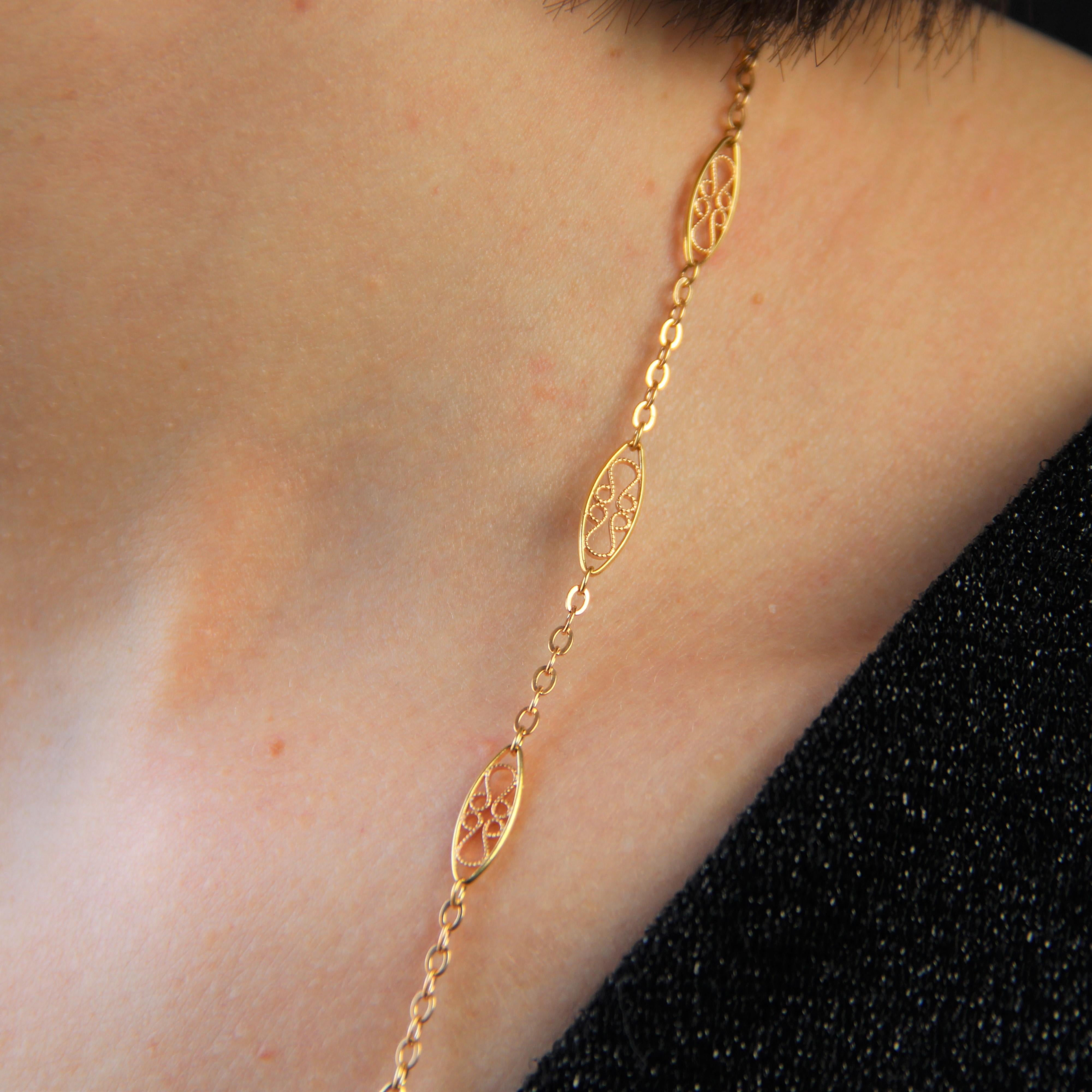 French 1920s 18 Karat Yellow Gold Filigree Chain Necklace 5