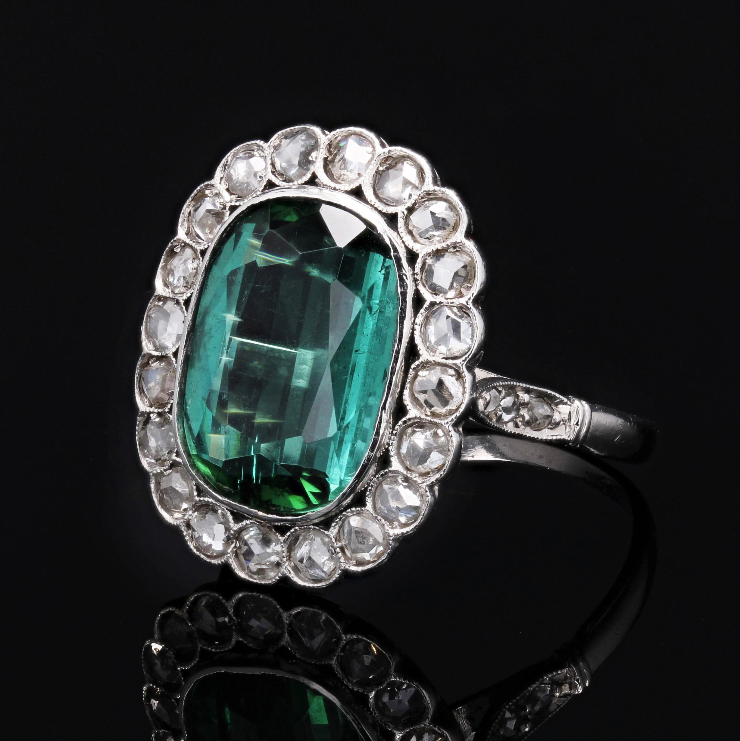 French 1920s 5.50 Carats Tourmaline Diamonds Platinum Daisy Ring For Sale 2