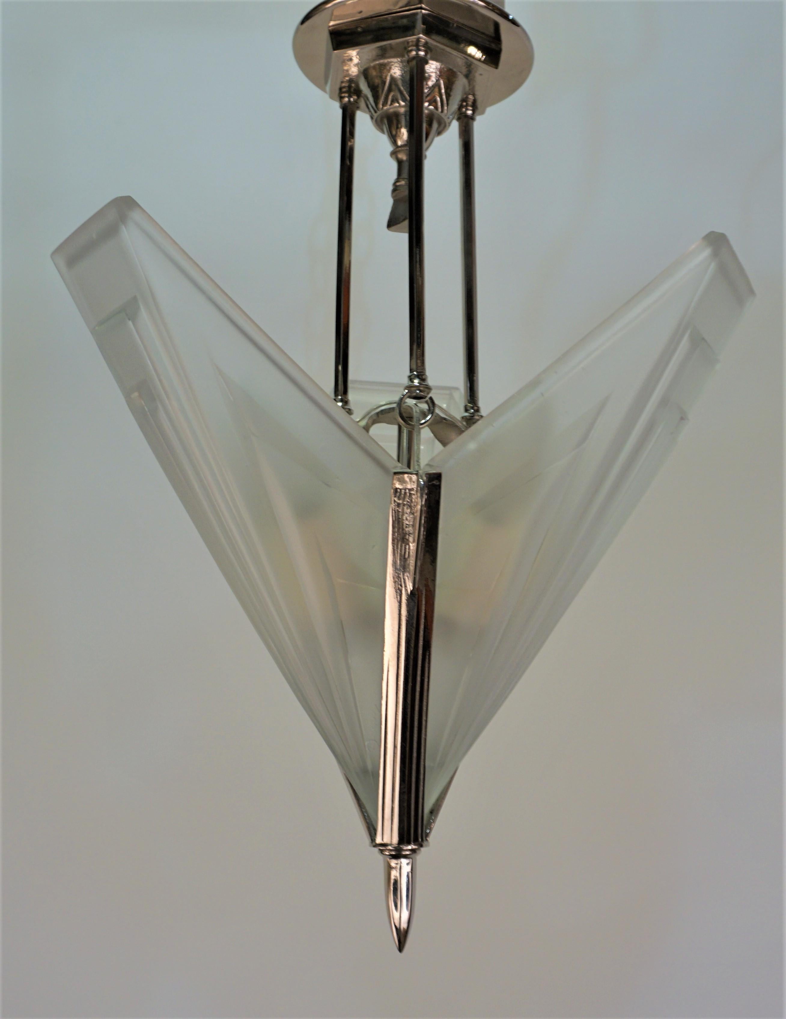 French 1920's Art Deco Chandelier by Degue 4