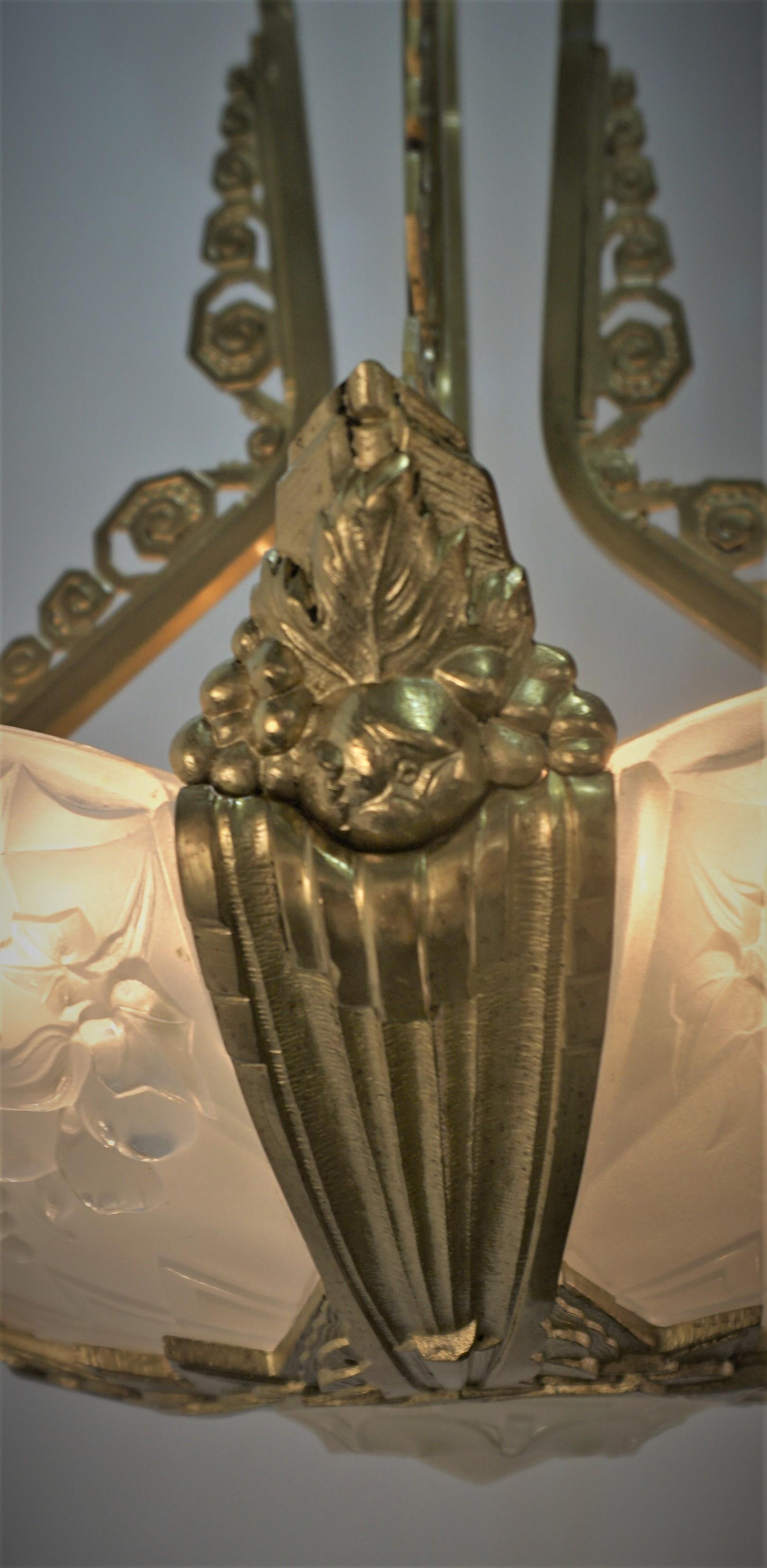 Early 20th Century French 1920's Art Deco Chandelier by Gilles