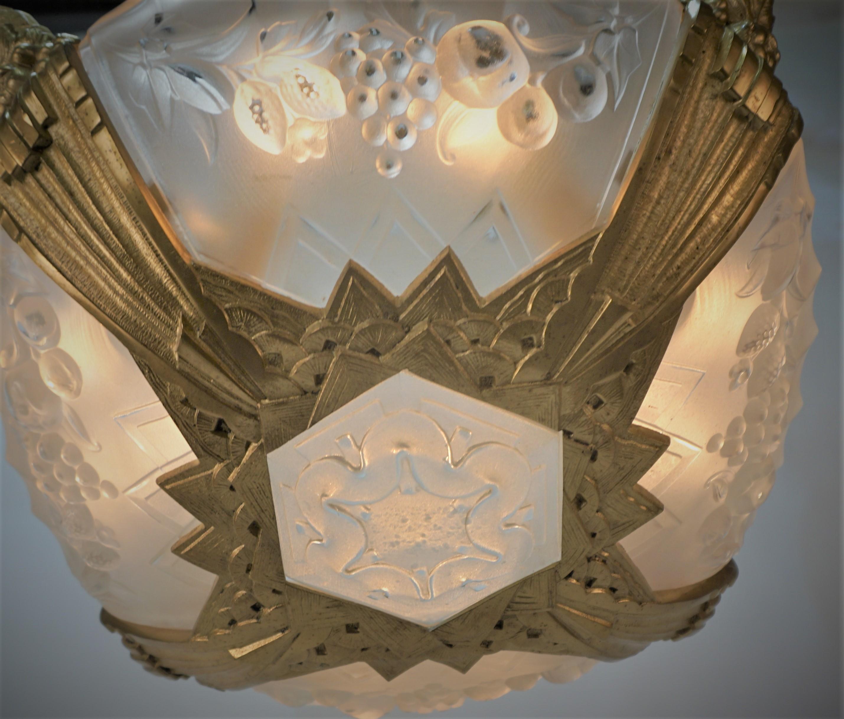 French 1920's Art Deco Chandelier by Gilles 1