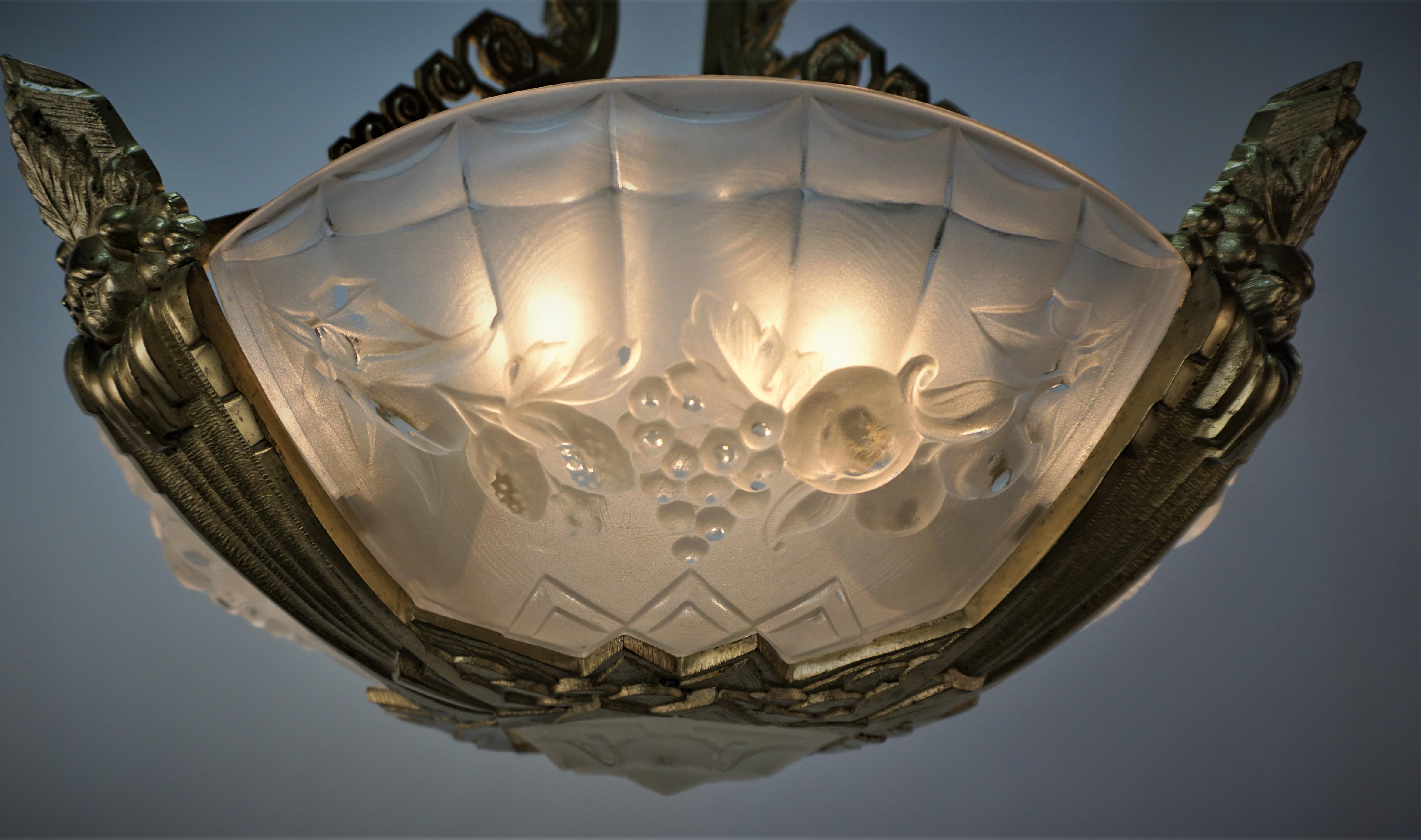 French 1920's Art Deco Chandelier by Gilles 3