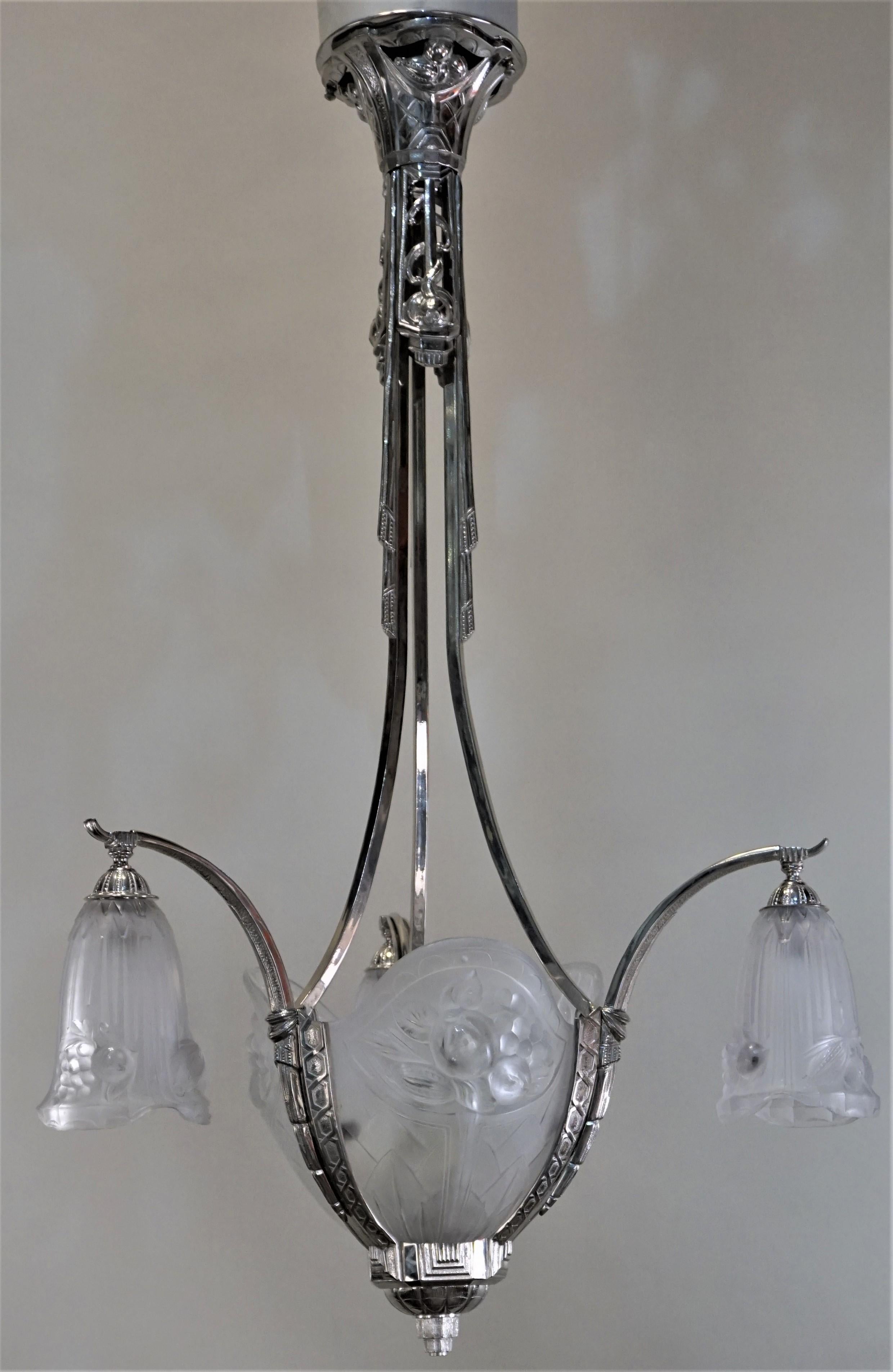 French 1920s Art Deco Chandelier by P. Gilles 2
