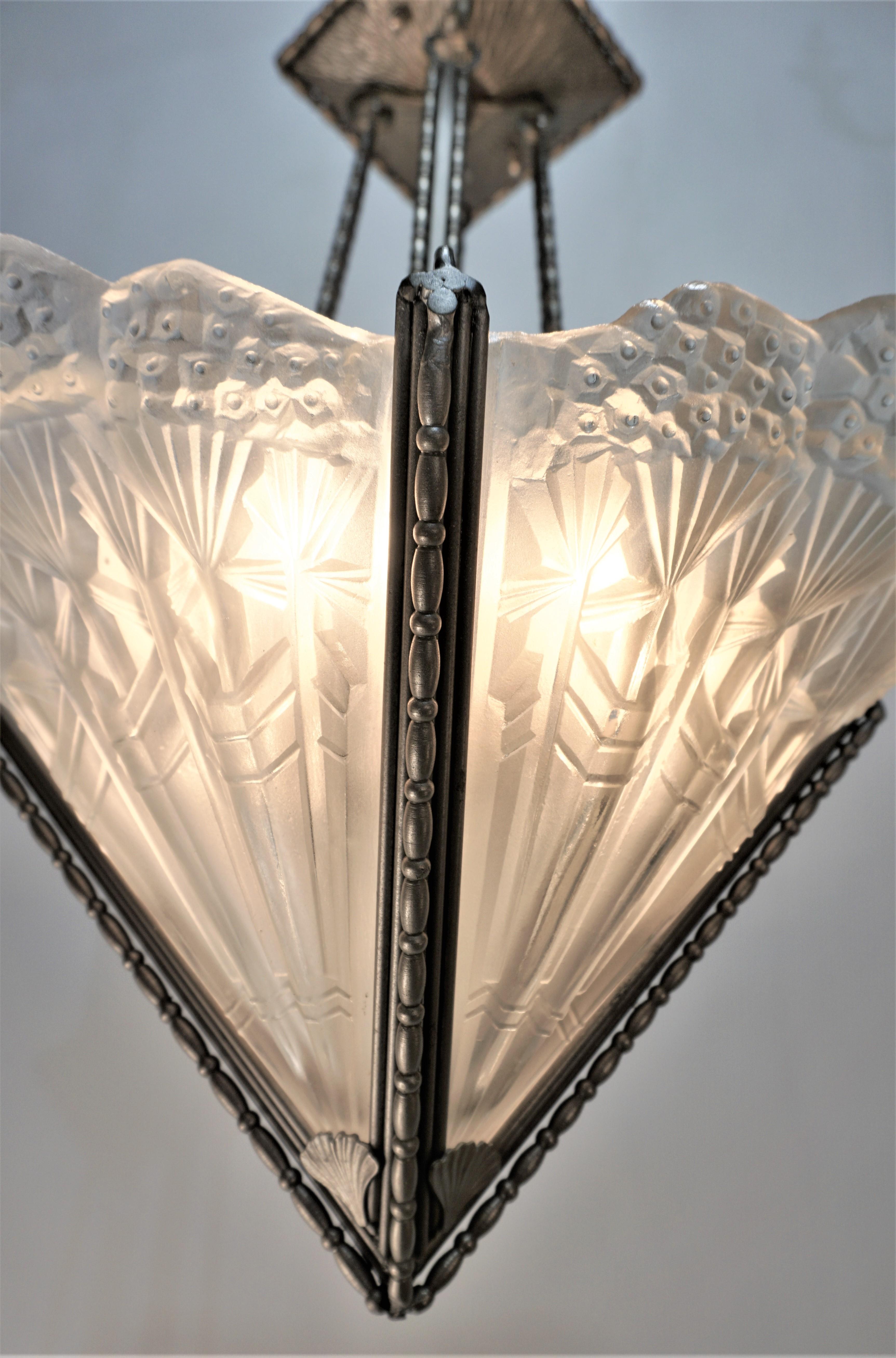 French 1920's Art Deco Chandelier 4