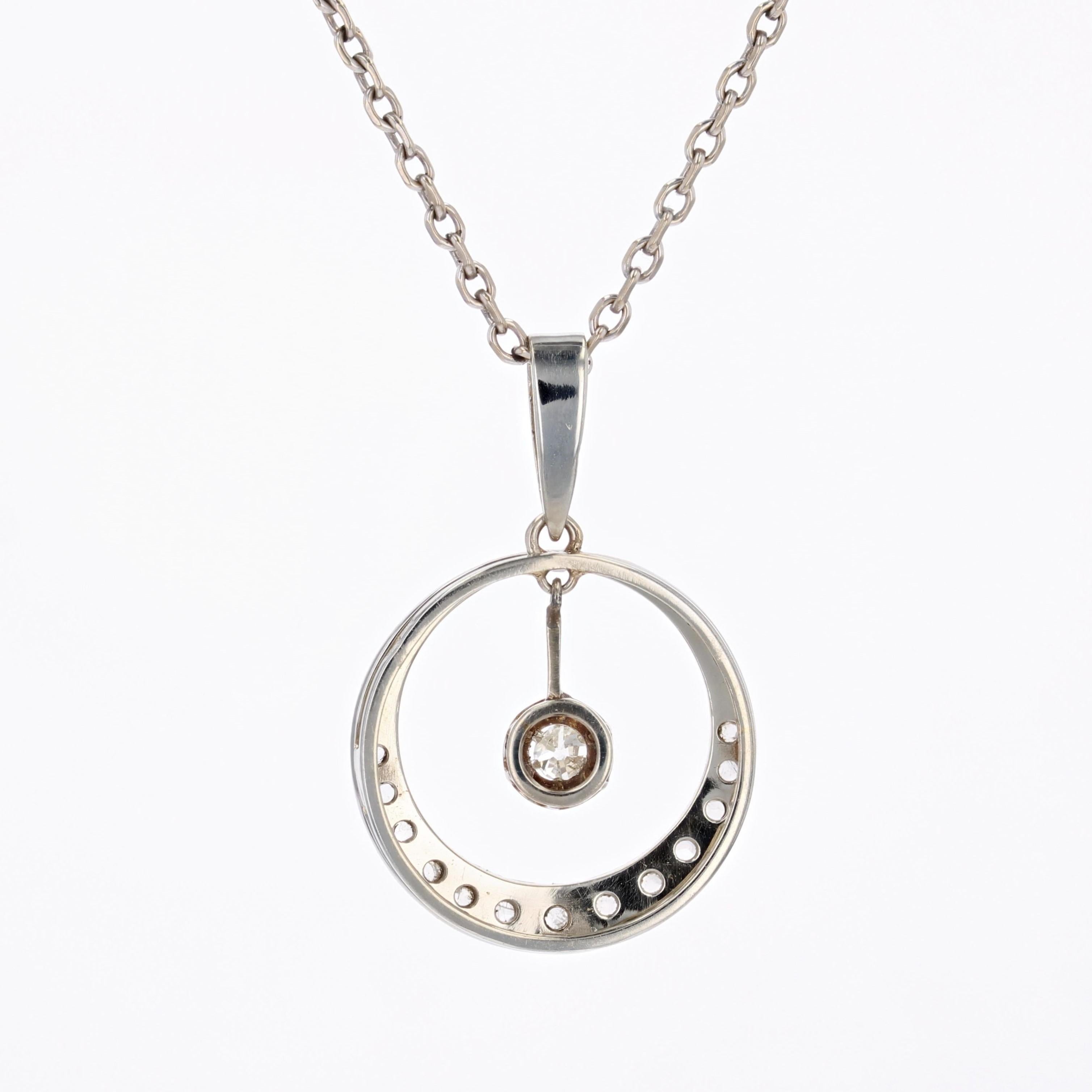 French 1920s Art Deco Diamonds 18 Karat White Gold Pendant For Sale 6