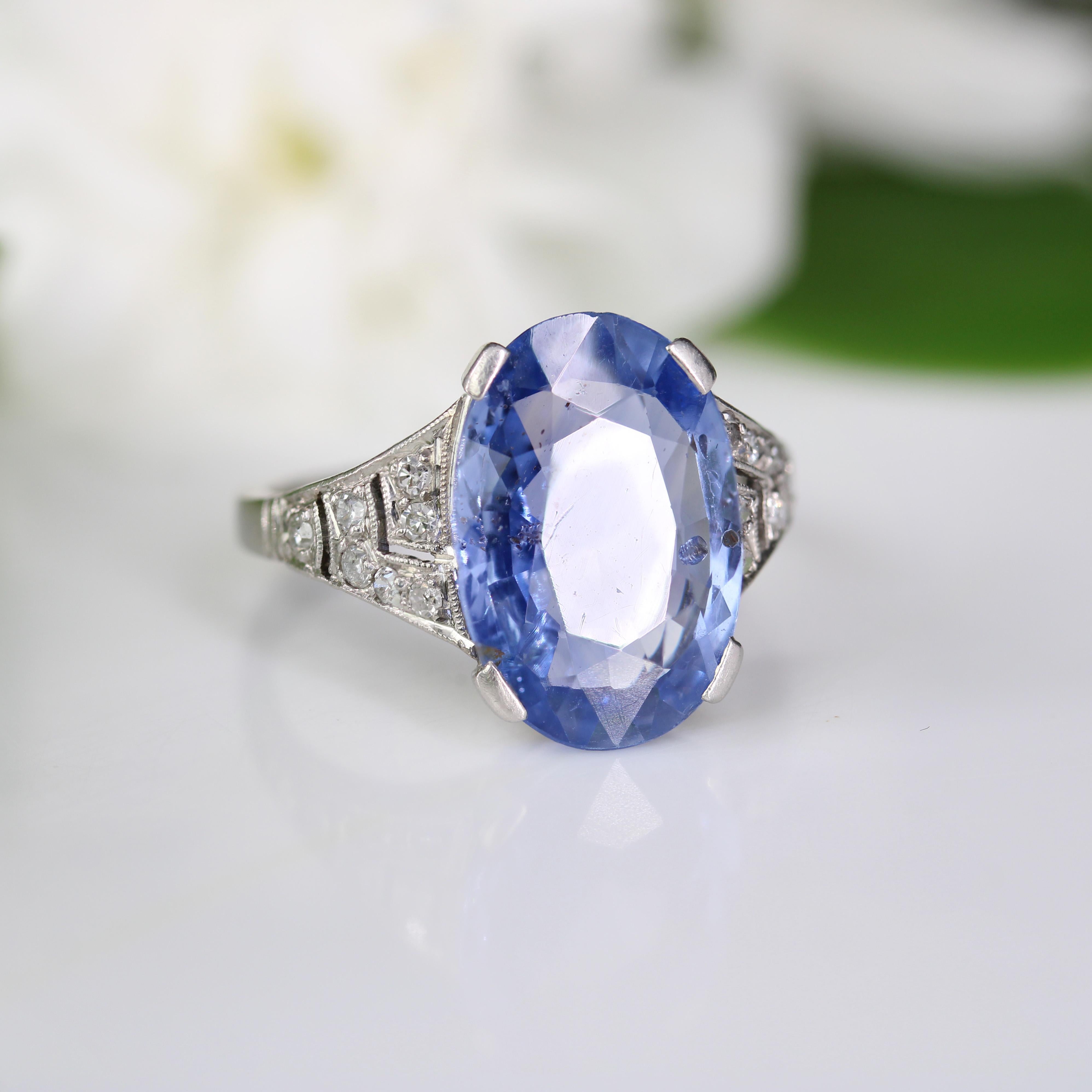 French 1920s Art Deco Natural Ceylon Sapphire Diamonds Platinum Ring For Sale 11